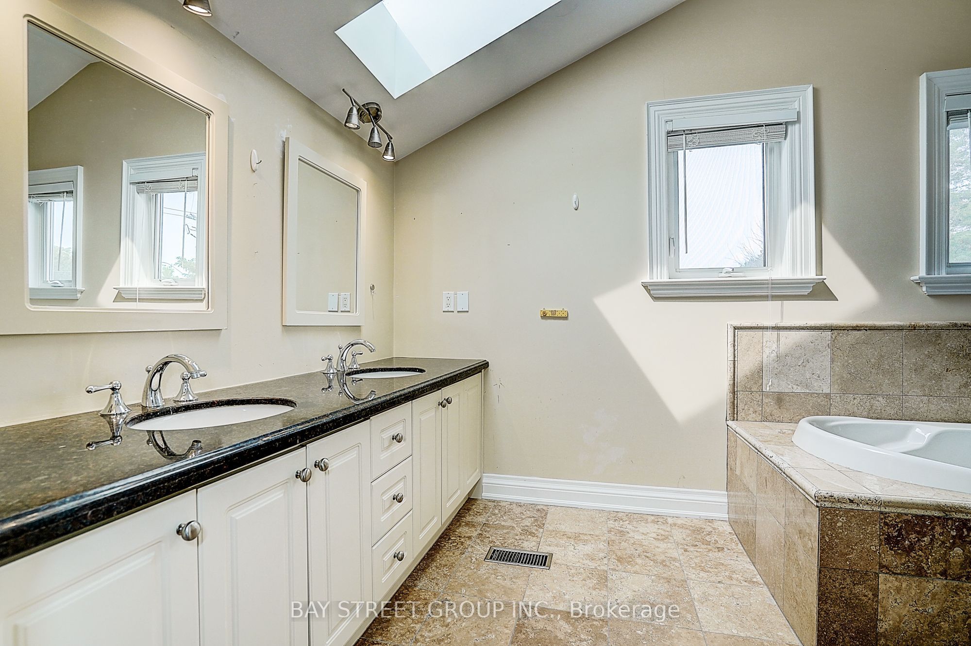 103 Lake Avenue Property Photo 26