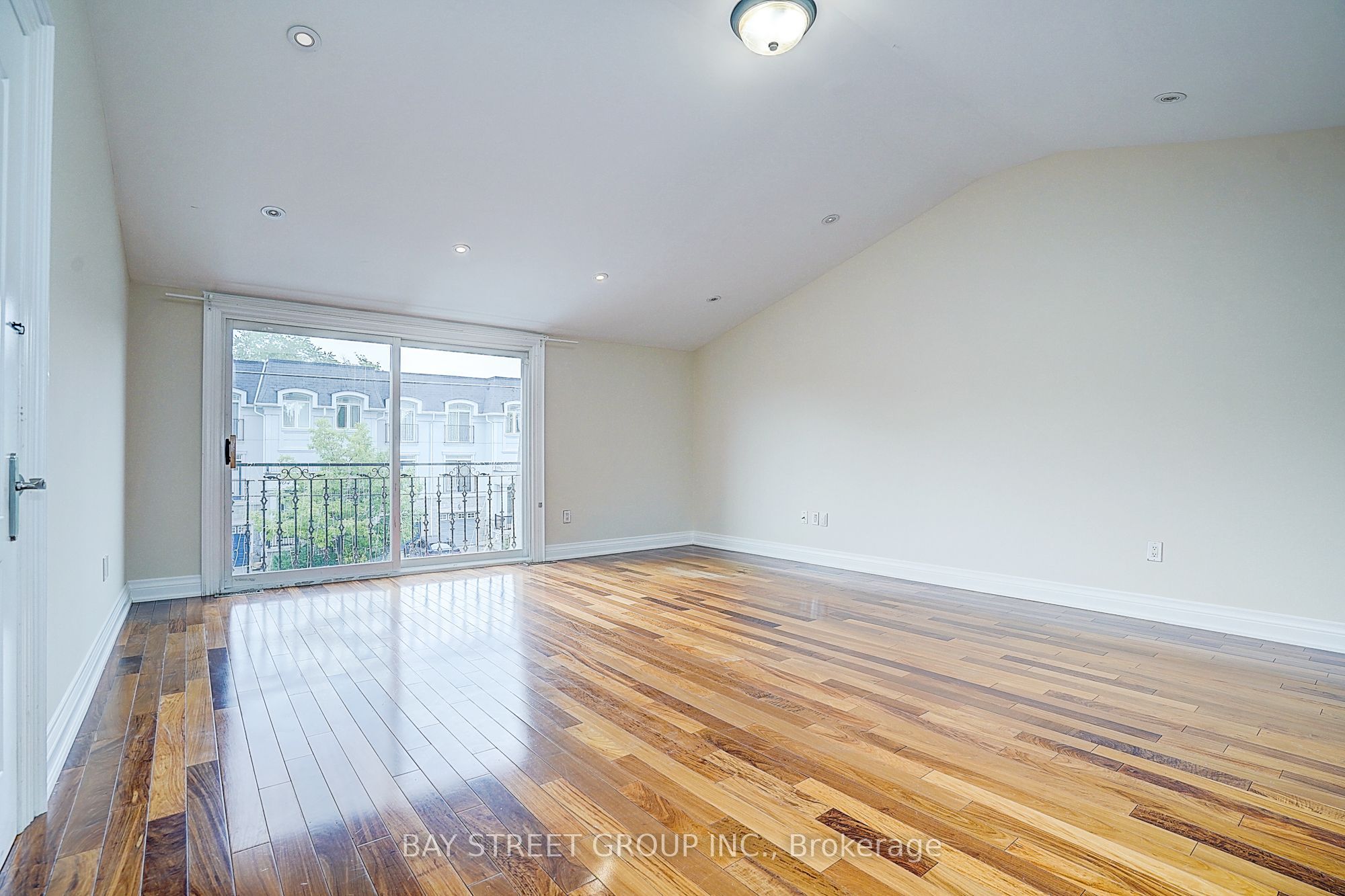 103 Lake Avenue Property Photo 28
