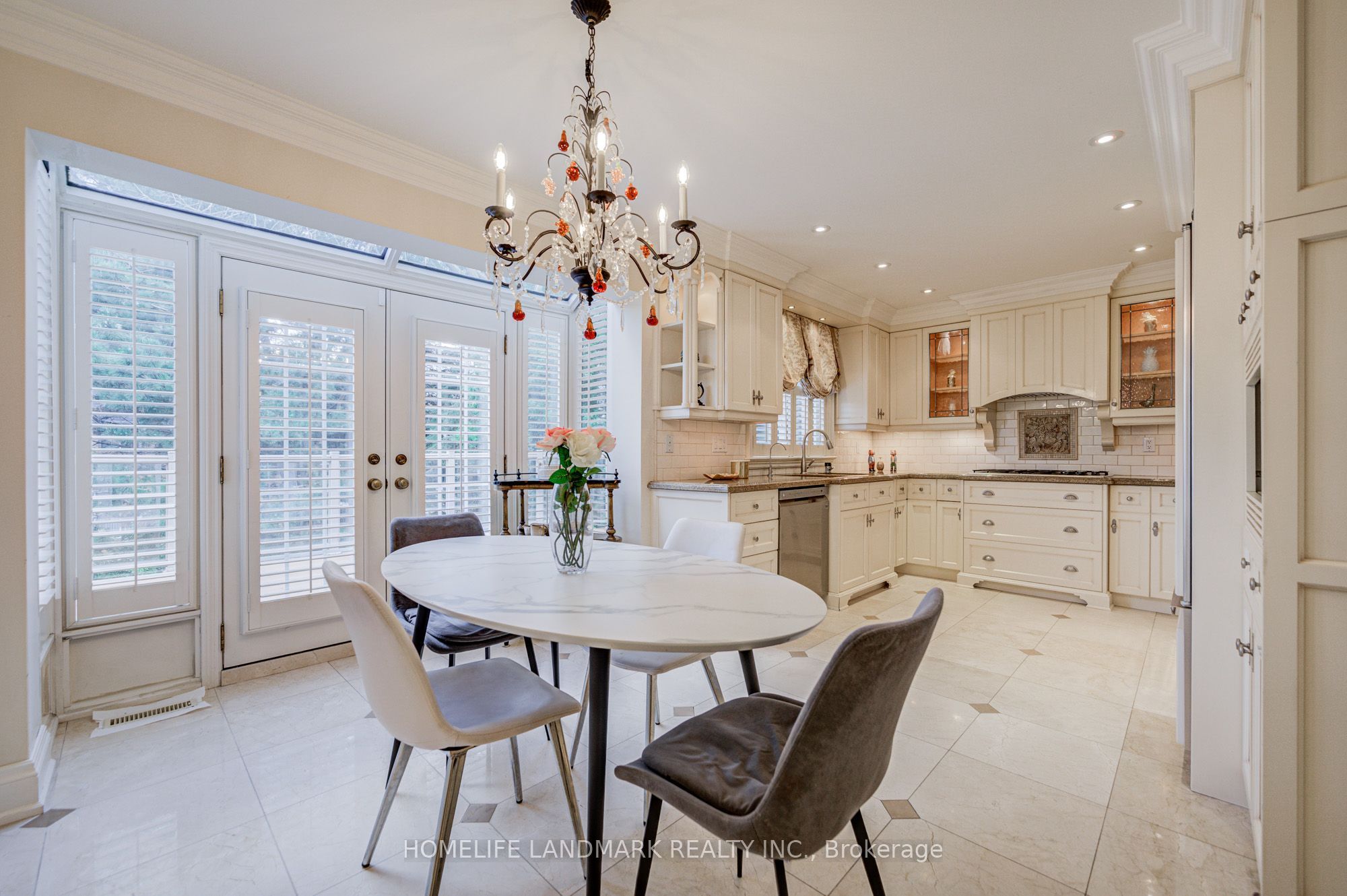 37 Maimonides Court Property Photo 16