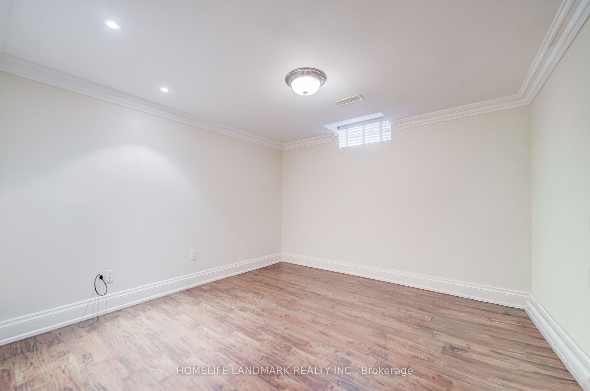 37 Maimonides Court Property Photo 46