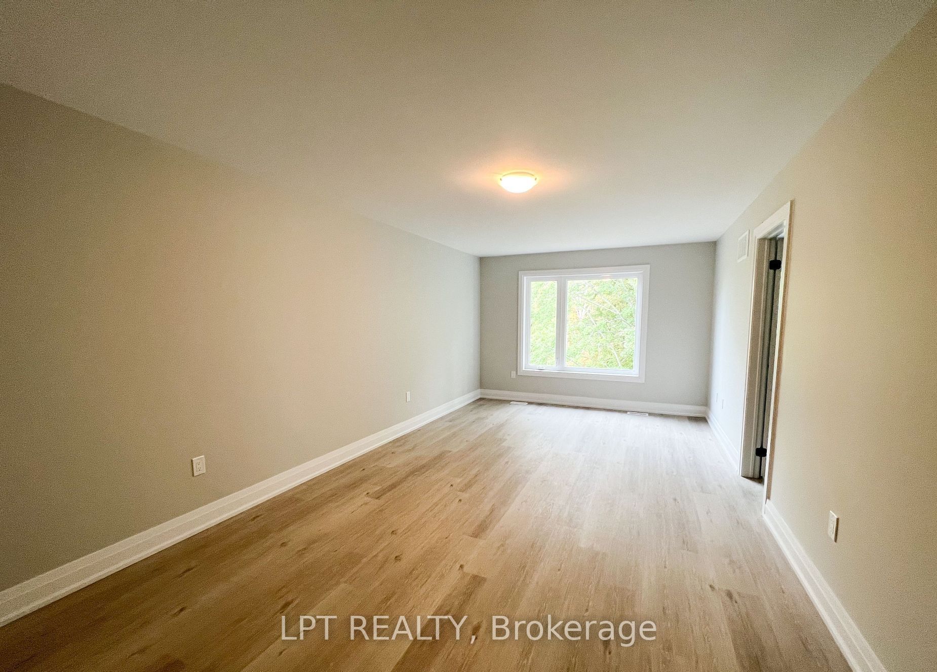 1482 Purchase Pl Place Property Photo 7