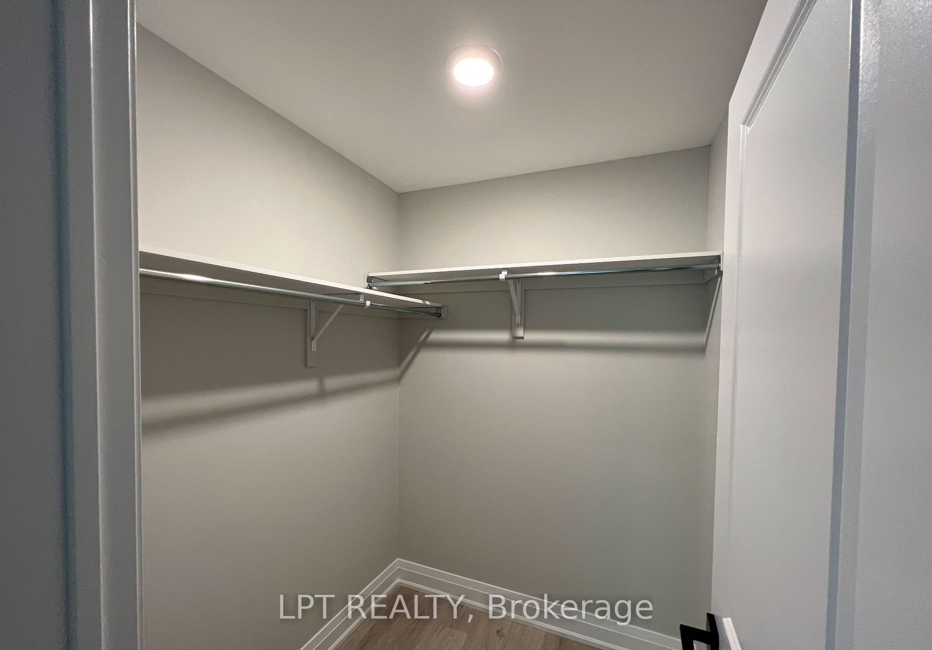 1482 Purchase Pl Place Property Photo 10