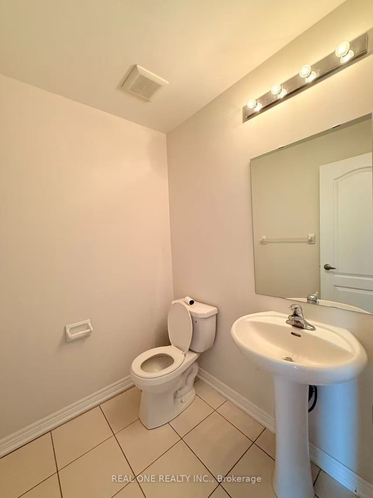 115 Beechborough Crescent Property Photo 10