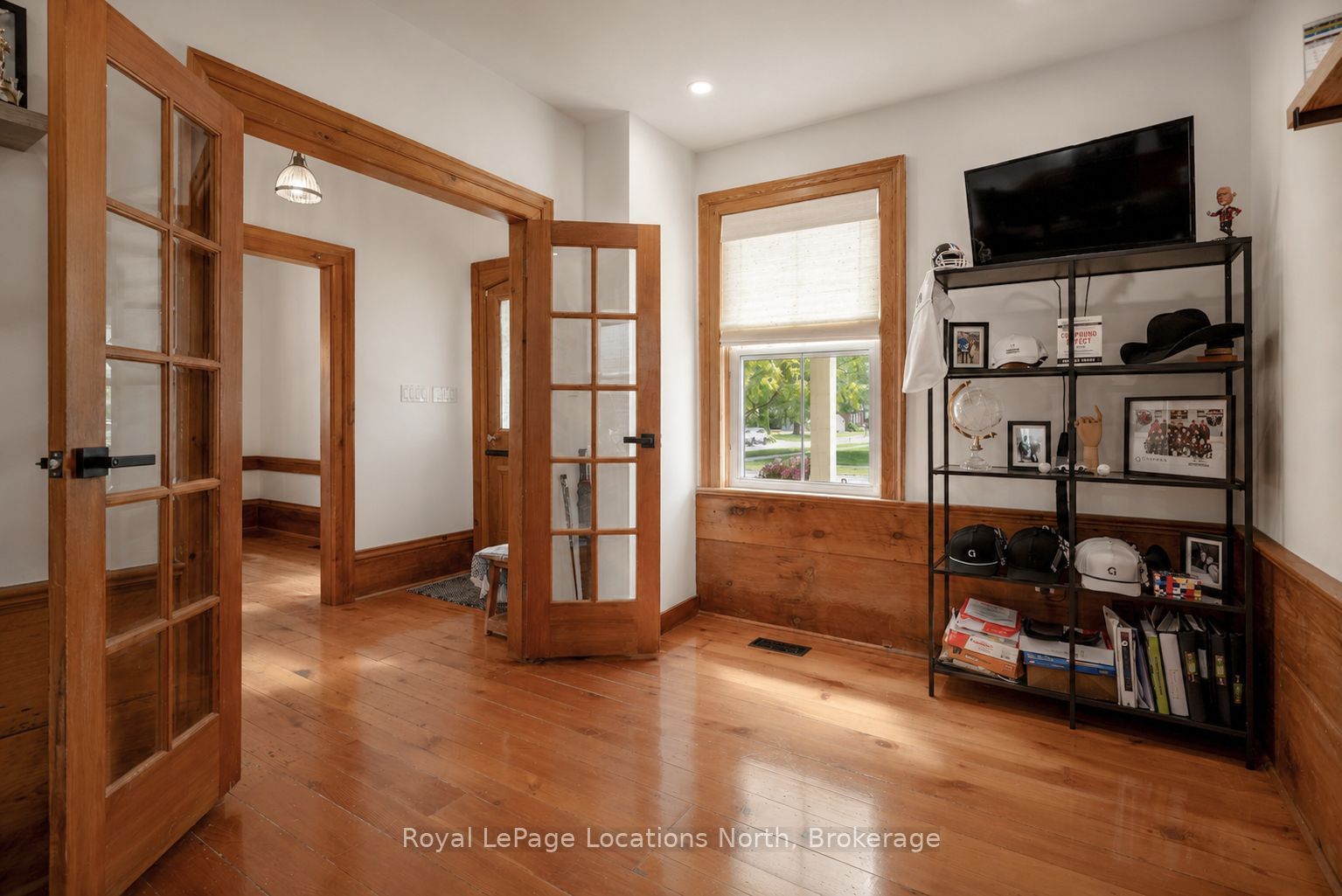 90 Nelson Street W Property Photo 27