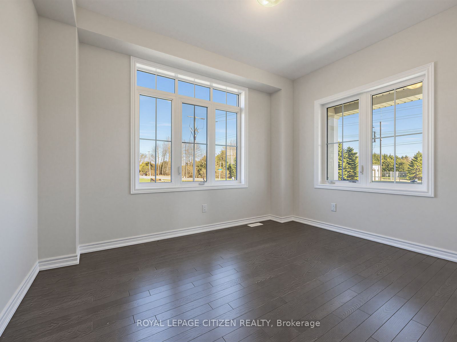 2 Lawrence D. Pridham Avenue Property Photo 8