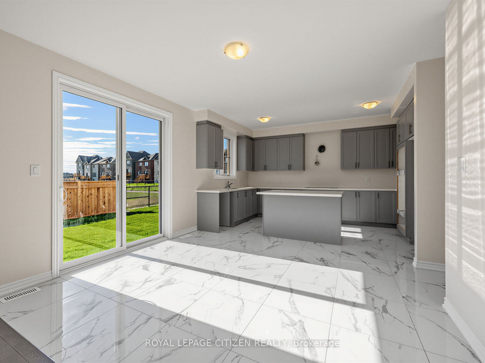 2 Lawrence D. Pridham Avenue Property Photo 10