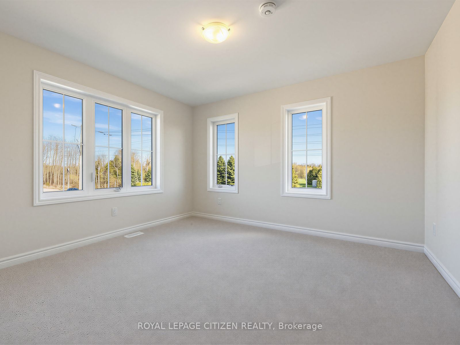 2 Lawrence D. Pridham Avenue Property Photo 24