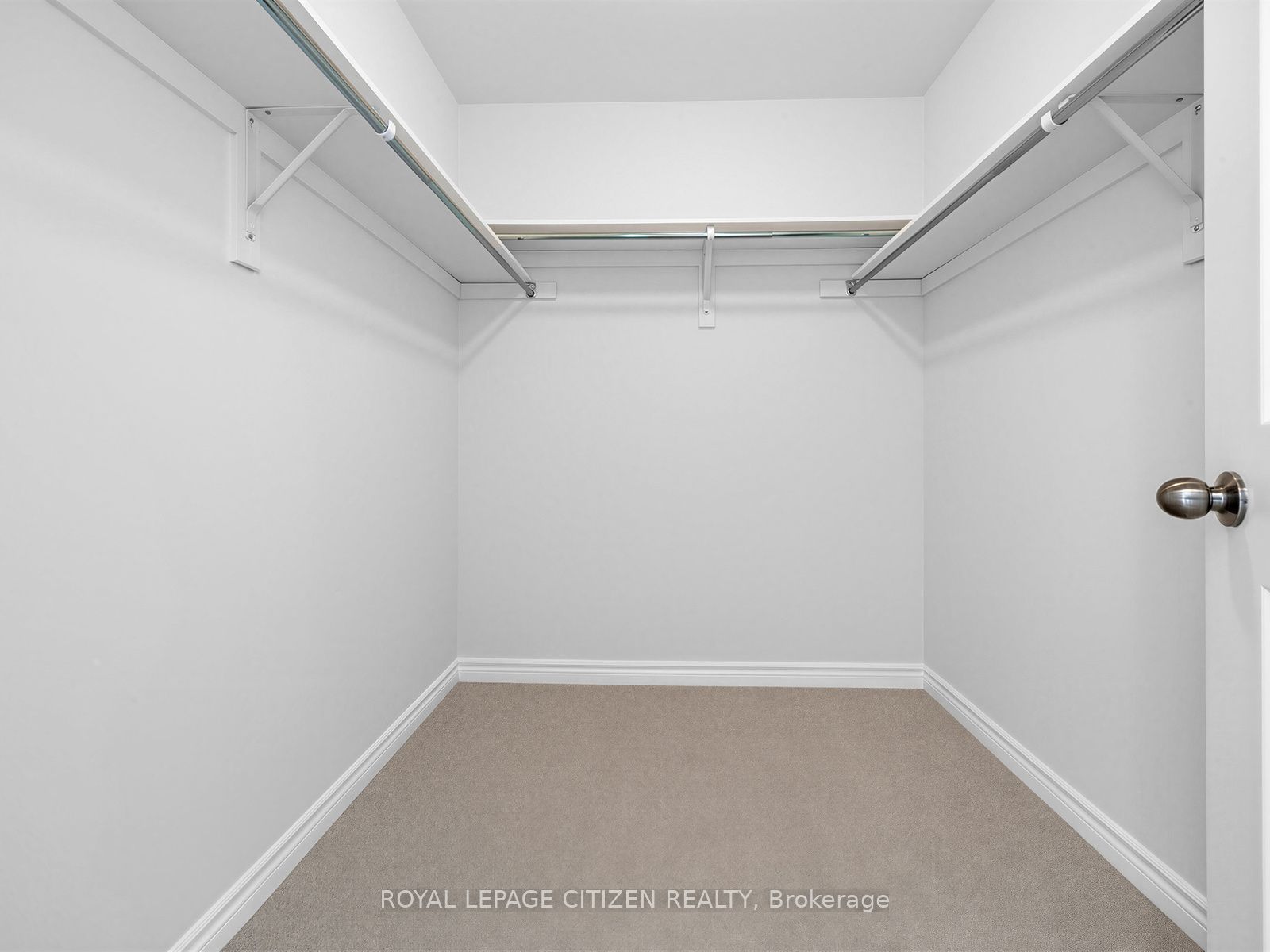 2 Lawrence D. Pridham Avenue Property Photo 29