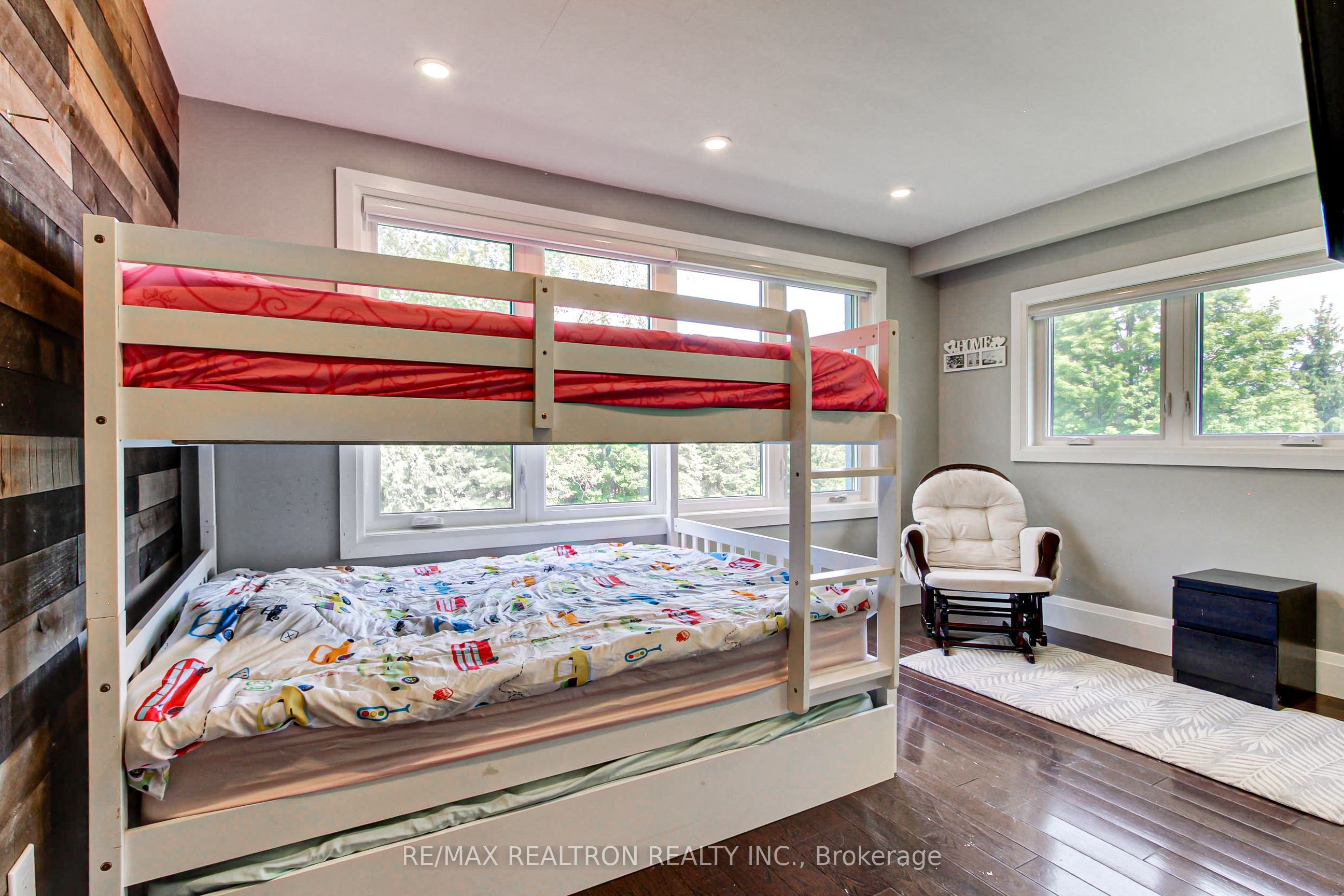 3433 Mount Albert Road Property Photo 27