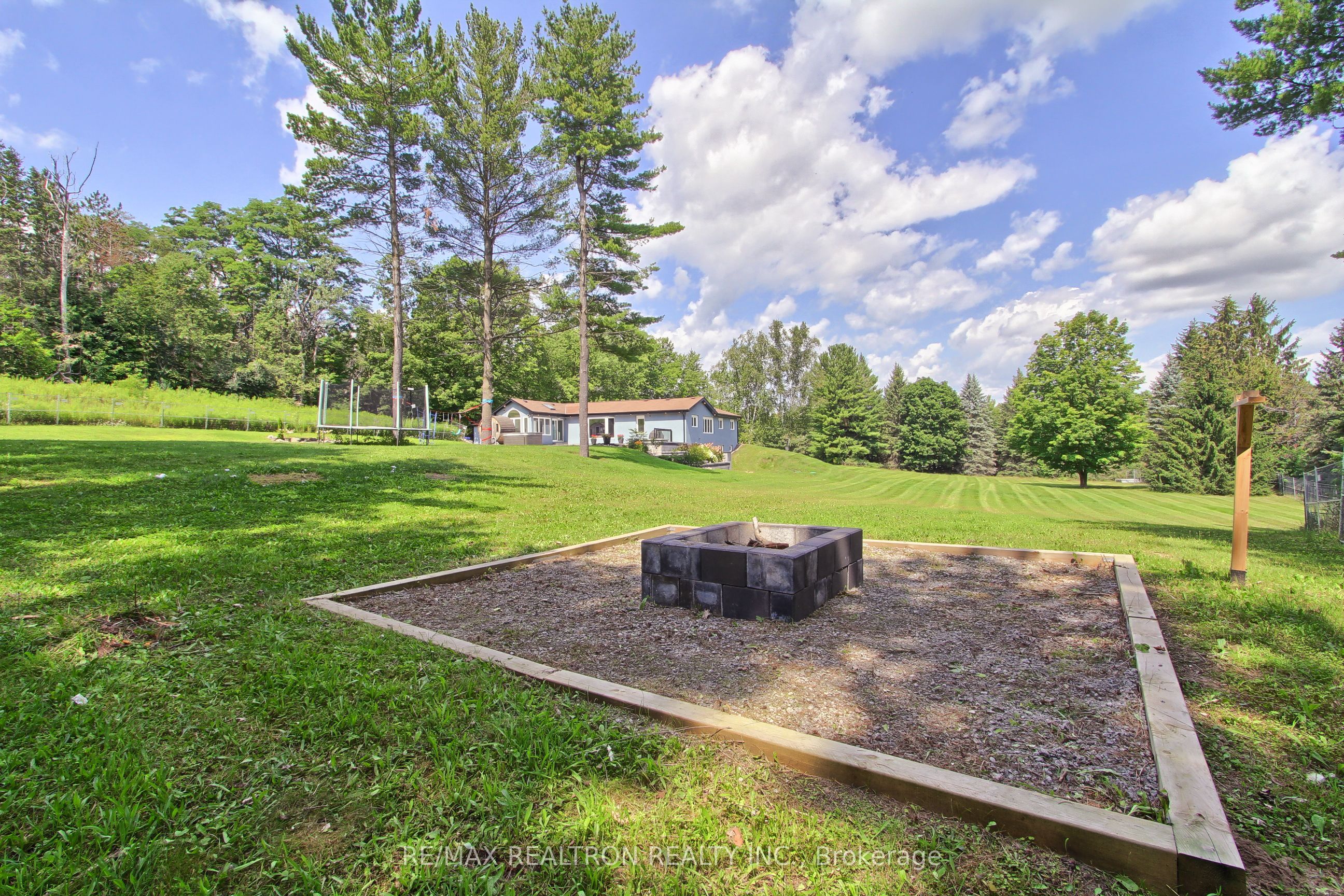 3433 Mount Albert Road Property Photo 45