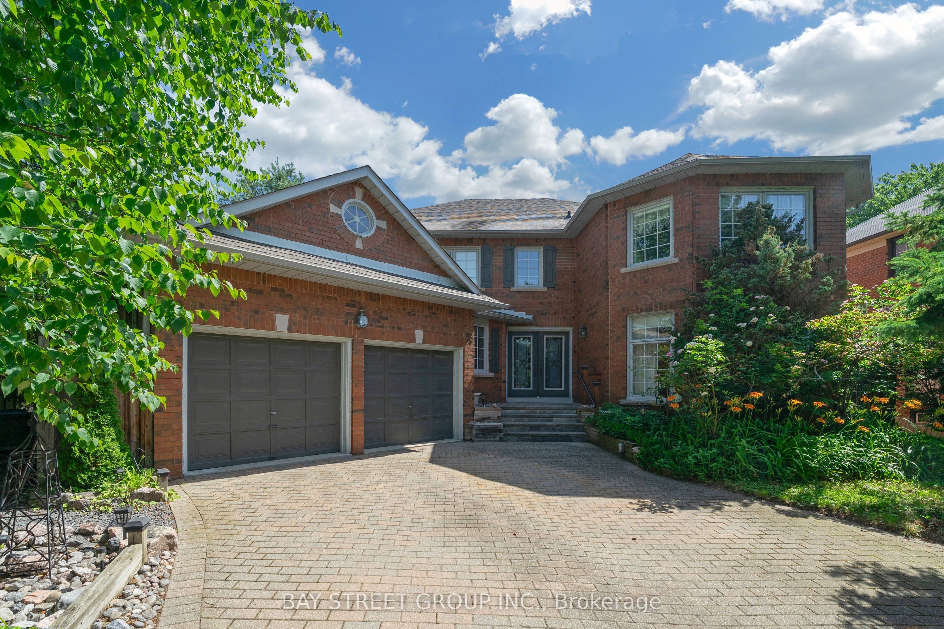 53 Strathearn Avenue Property Photo 1