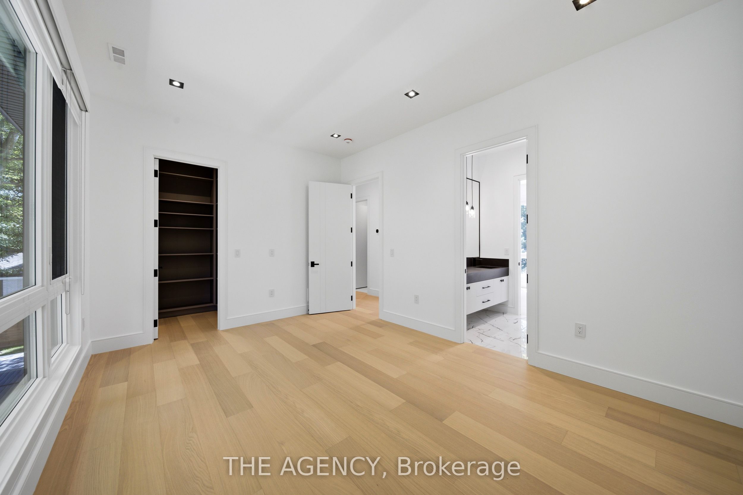193 Beechwood Crescent Property Photo 28