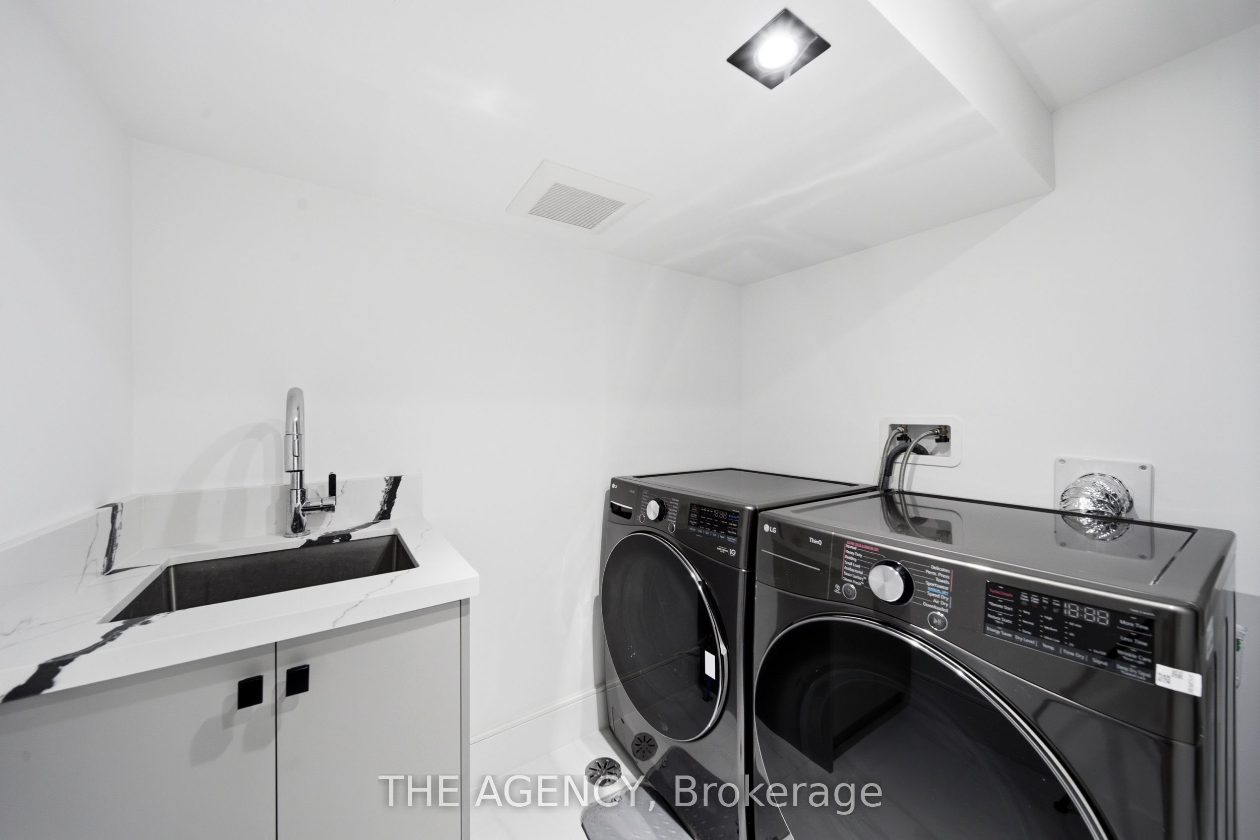 193 Beechwood Crescent Property Photo 38