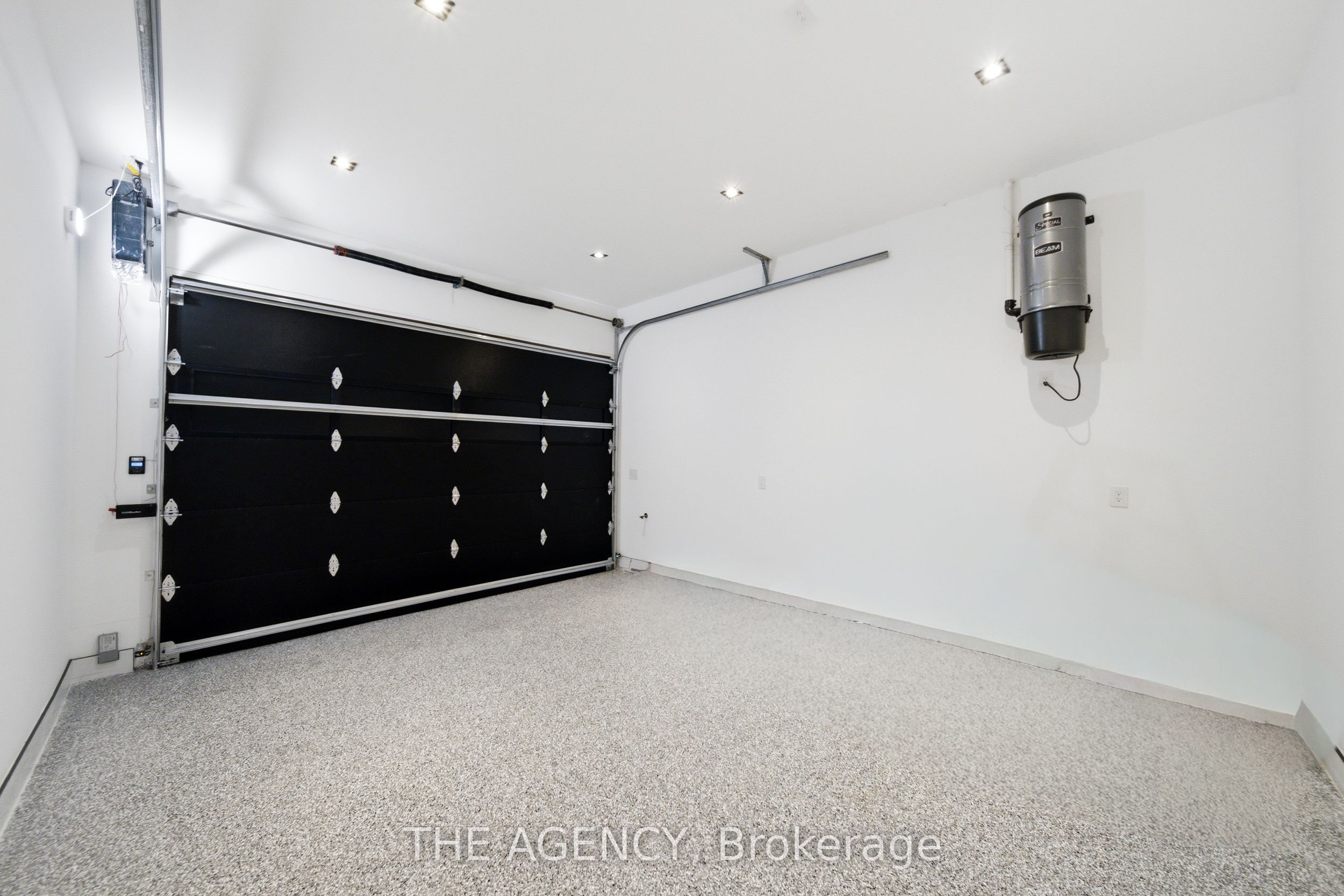 193 Beechwood Crescent Property Photo 39