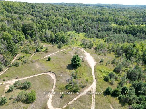 3125 14th Line Property Photo 4