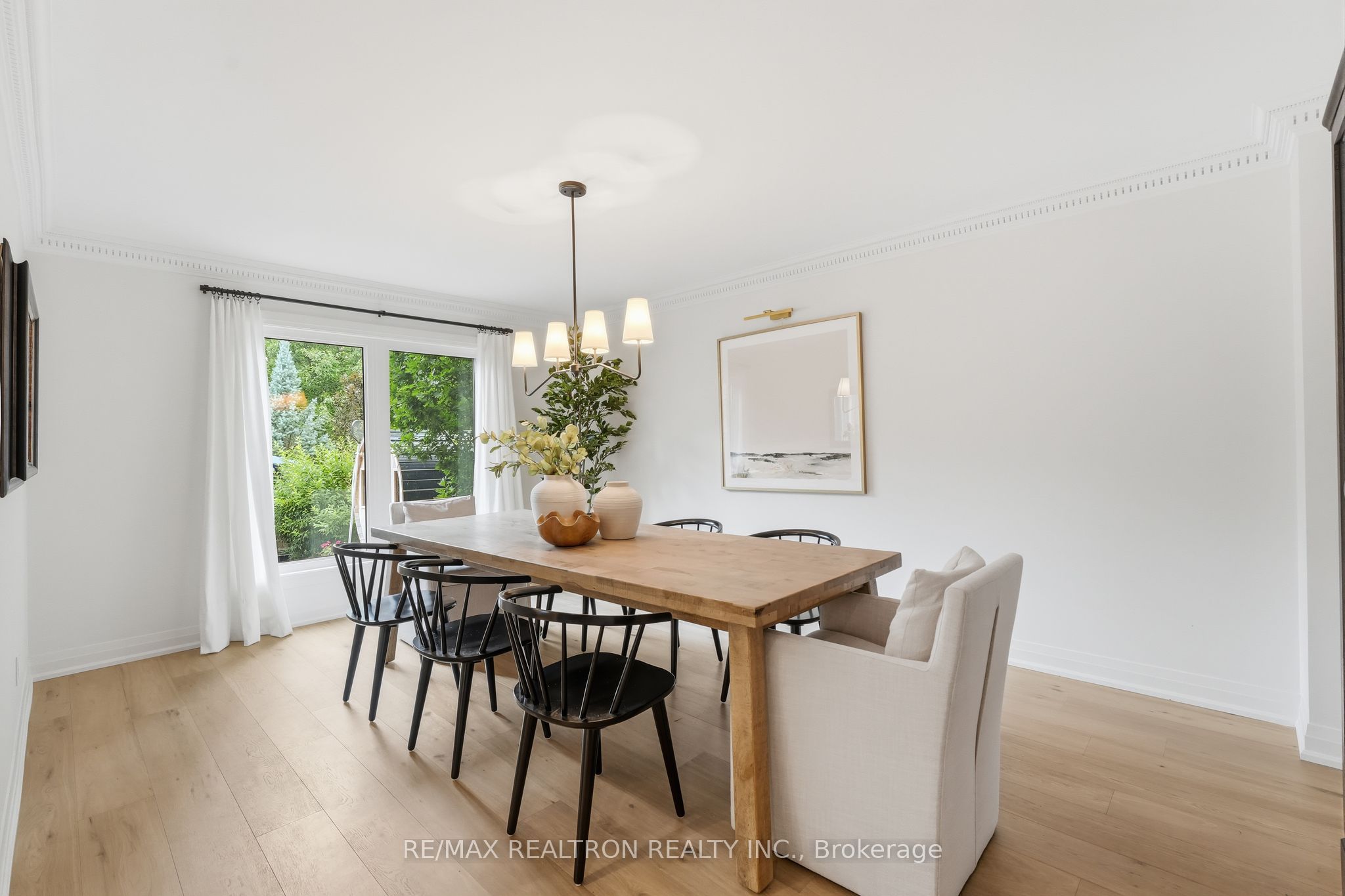 653 Exceller Circle Property Photo 8