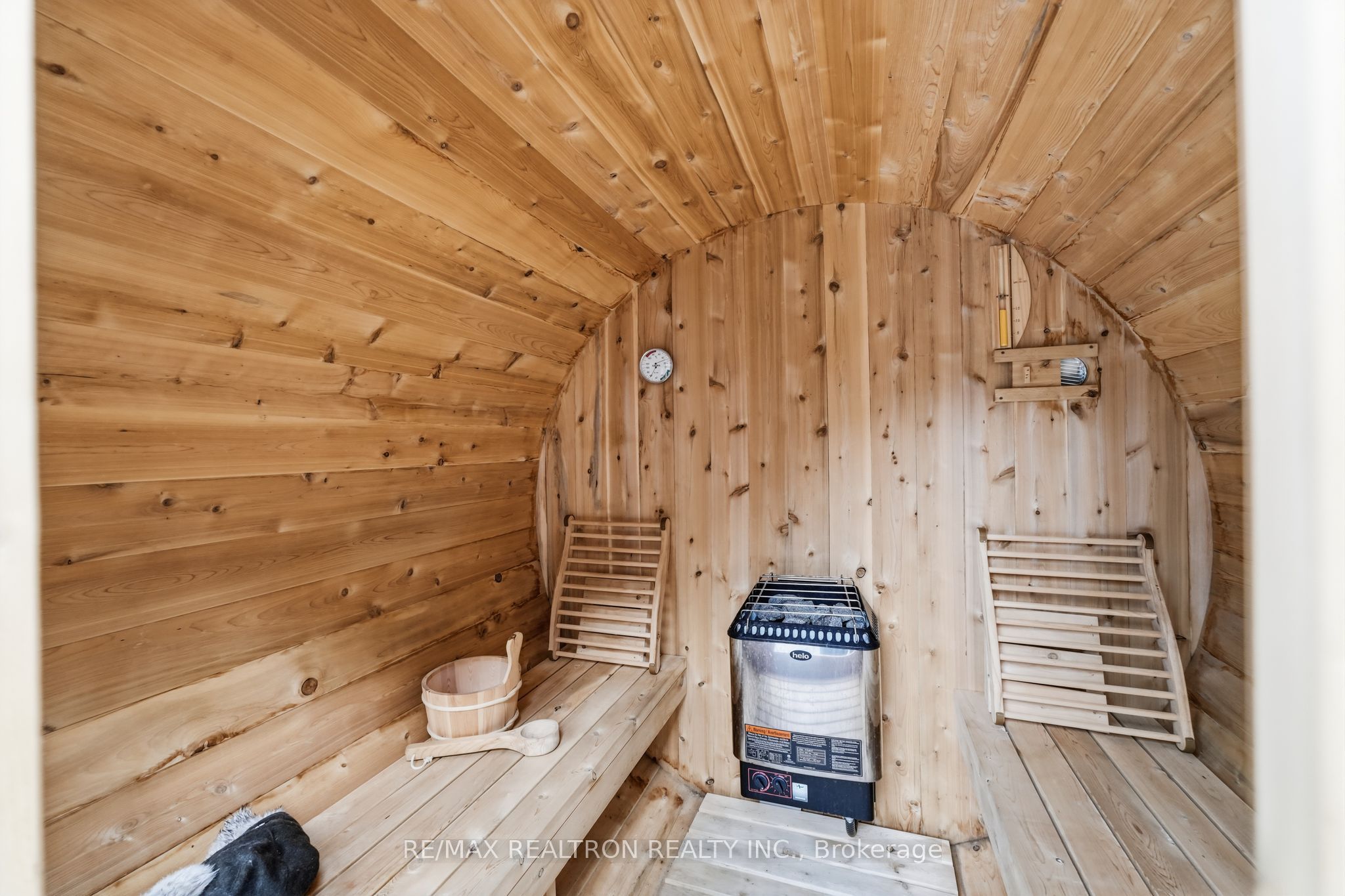 653 Exceller Circle Property Photo 47