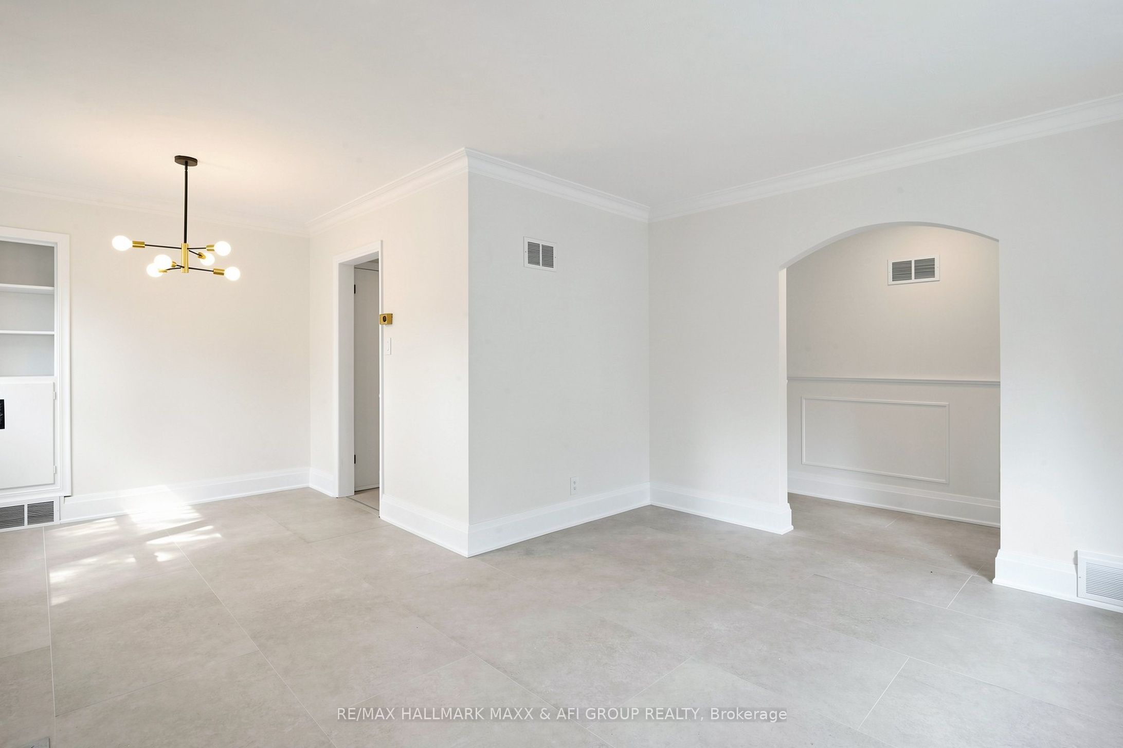 25 Harding Boulevard Property Photo 7