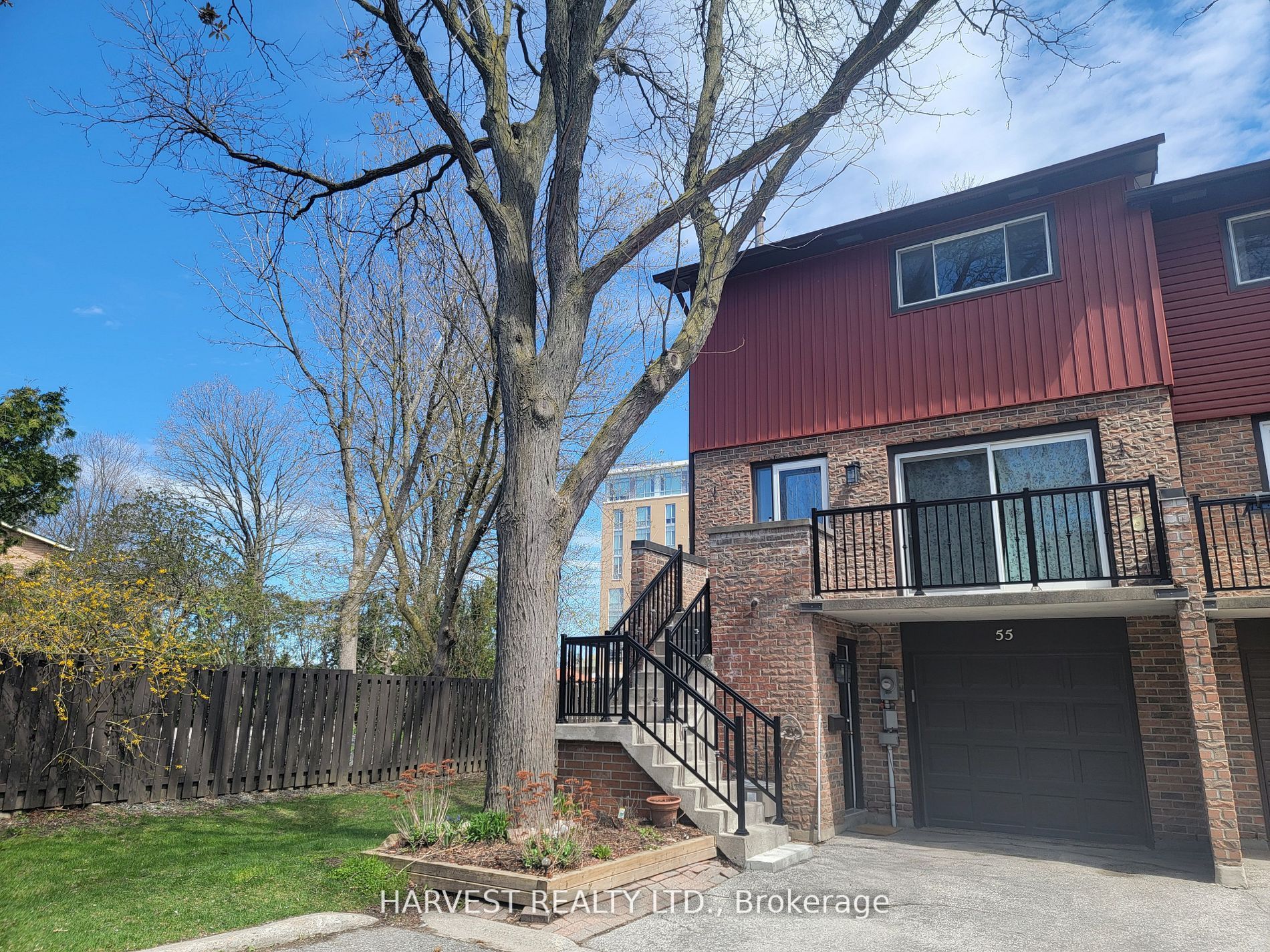 55 Ashglen Way Property Photo 1