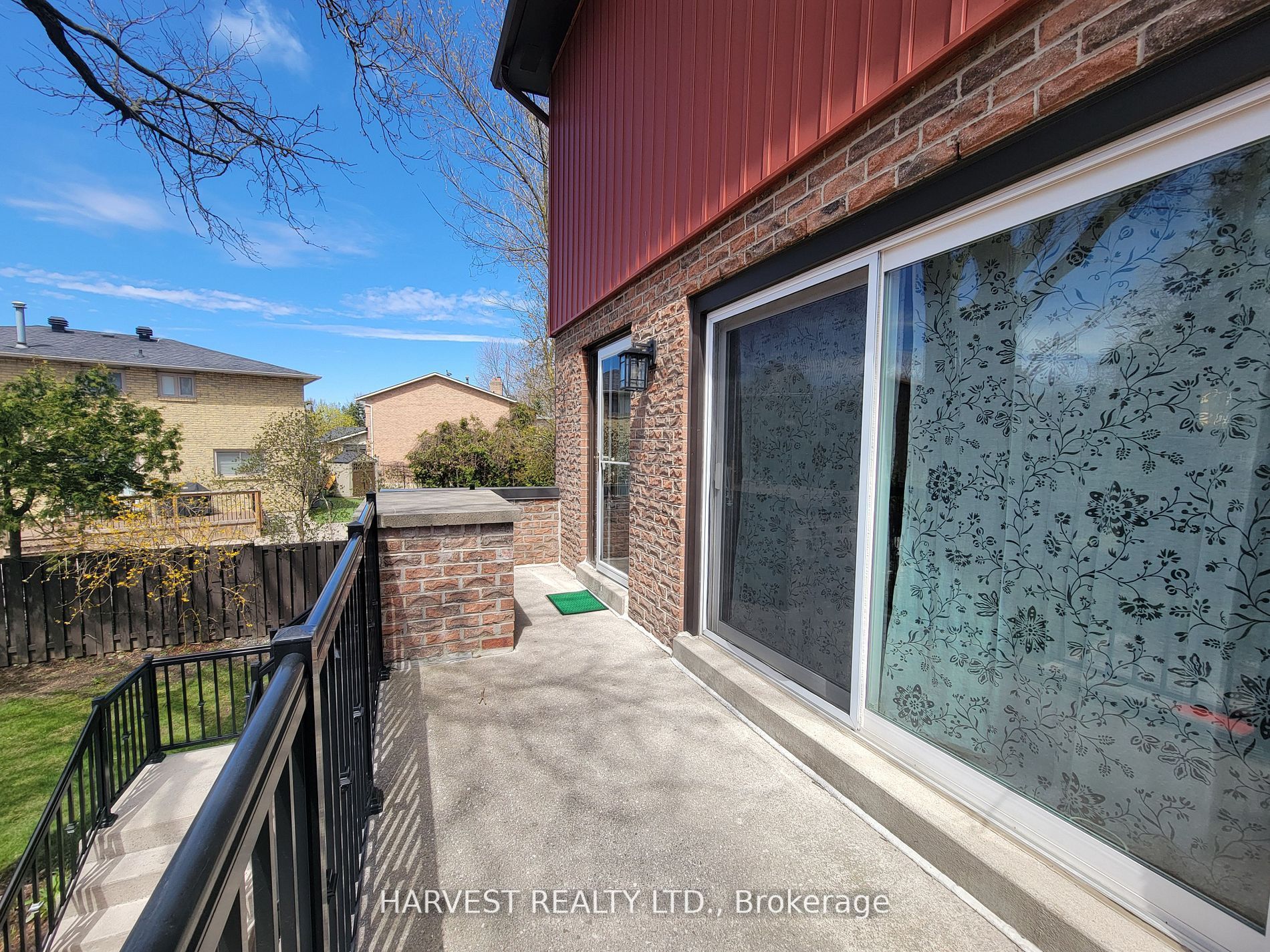 55 Ashglen Way Property Photo 3