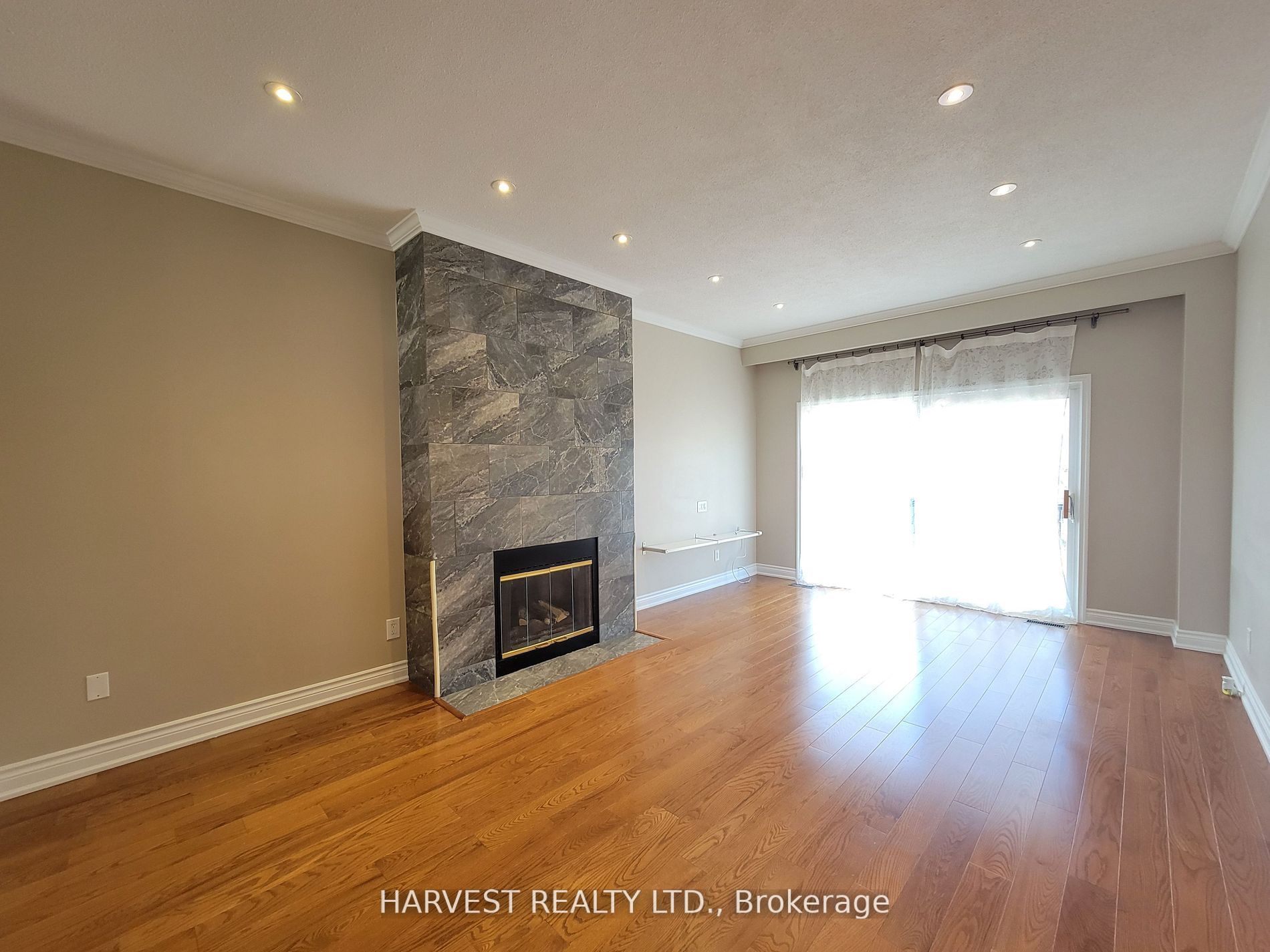55 Ashglen Way Property Photo 6