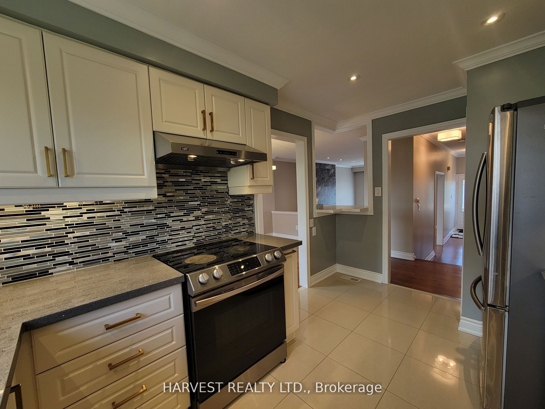 55 Ashglen Way Property Photo 10