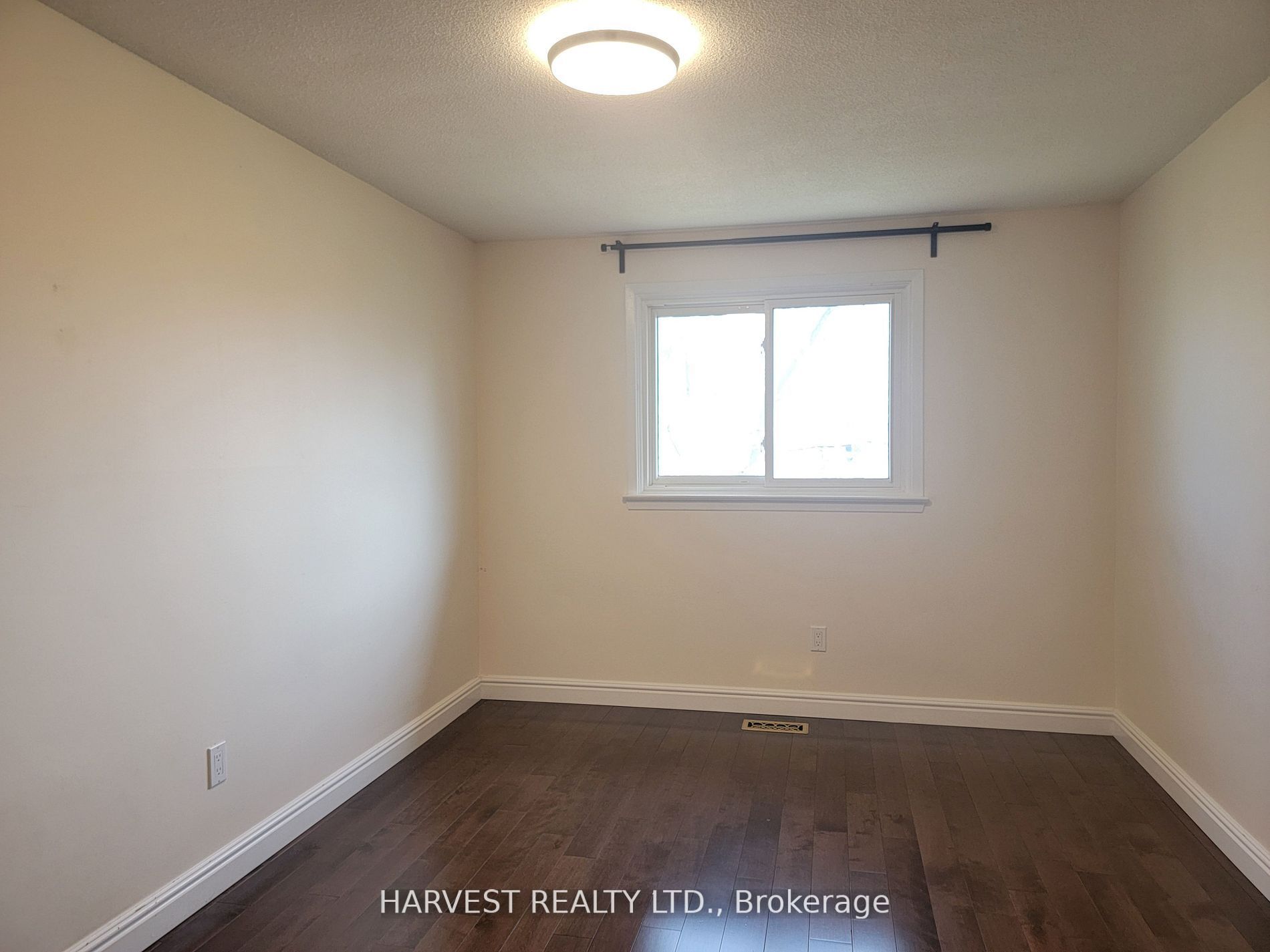 55 Ashglen Way Property Photo 16