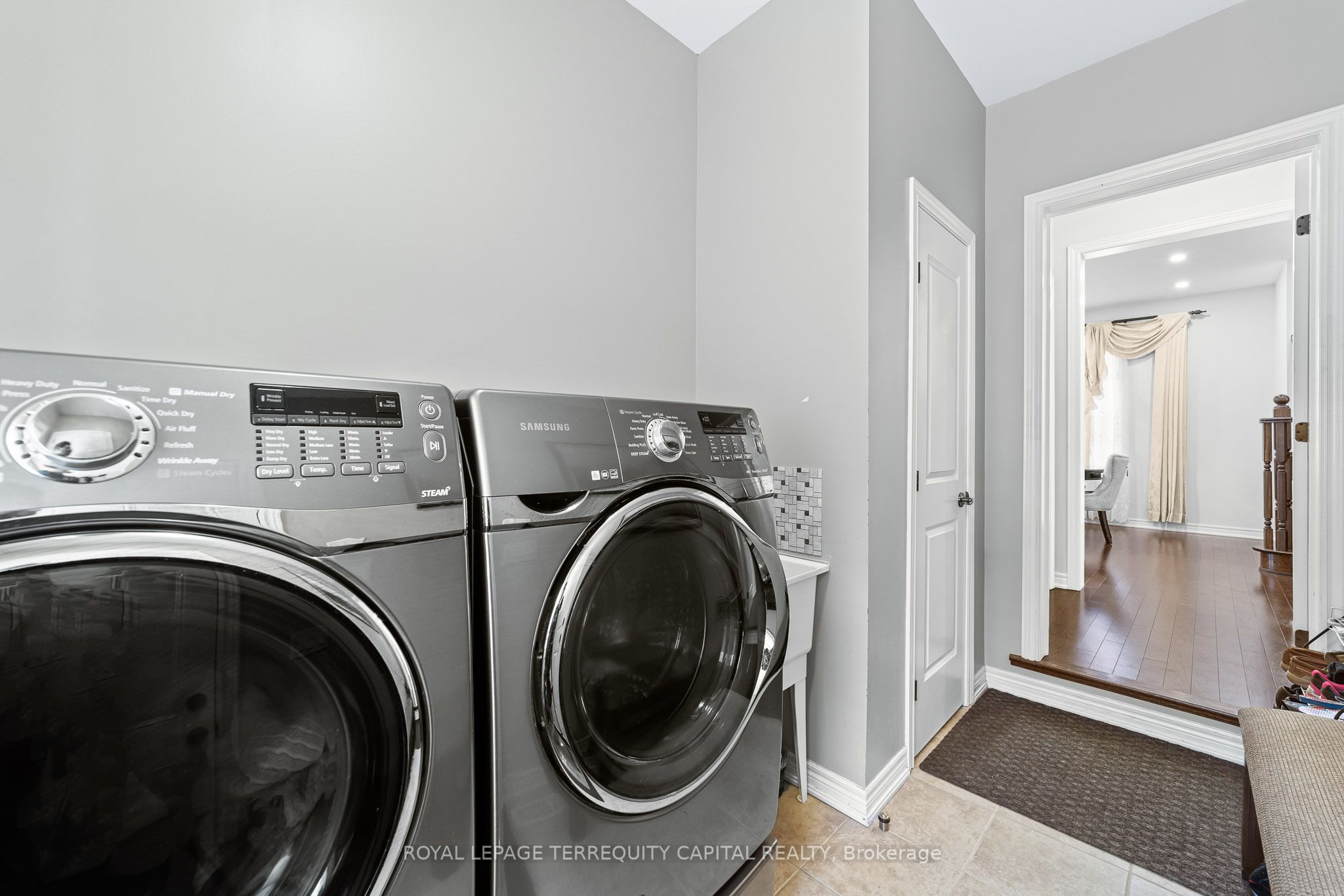 277 Chatfield Drive Property Photo 18