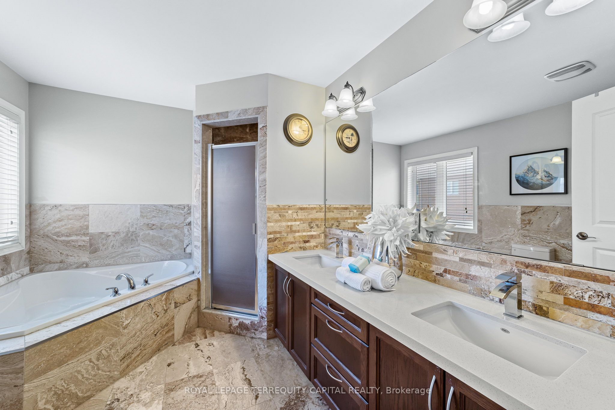 277 Chatfield Drive Property Photo 23