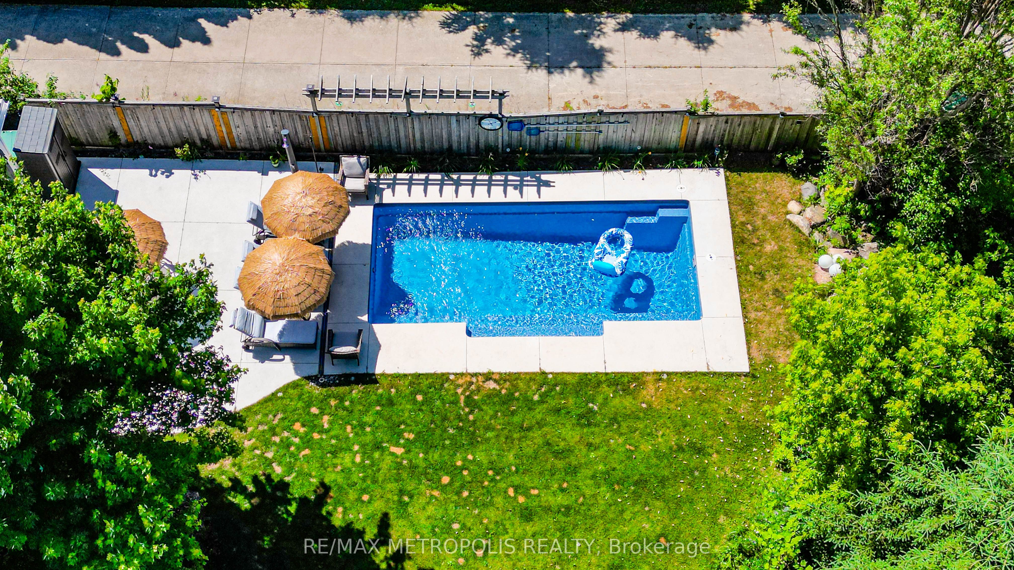 114 Selwyn Road Property Photo 3