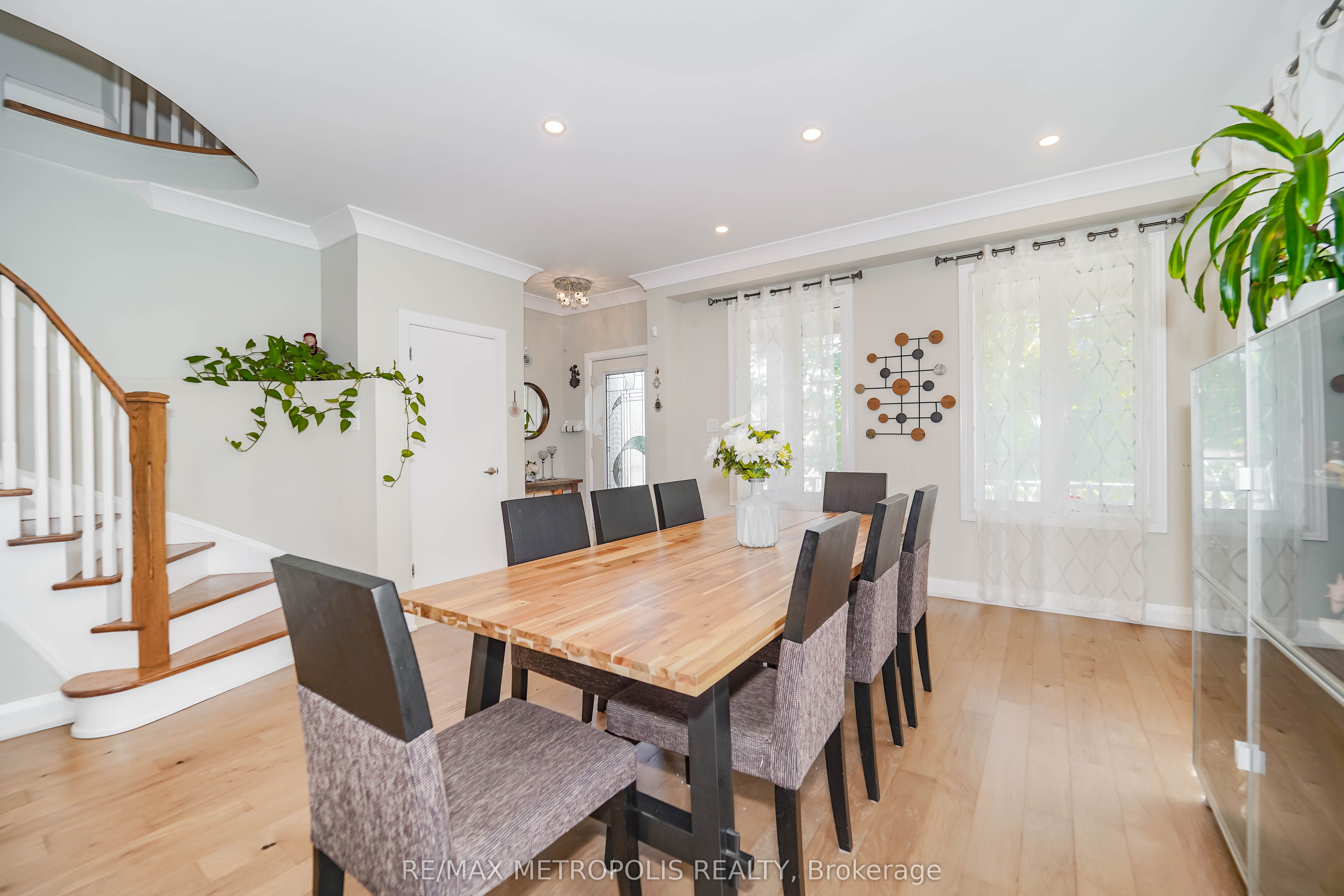 114 Selwyn Road Property Photo 17