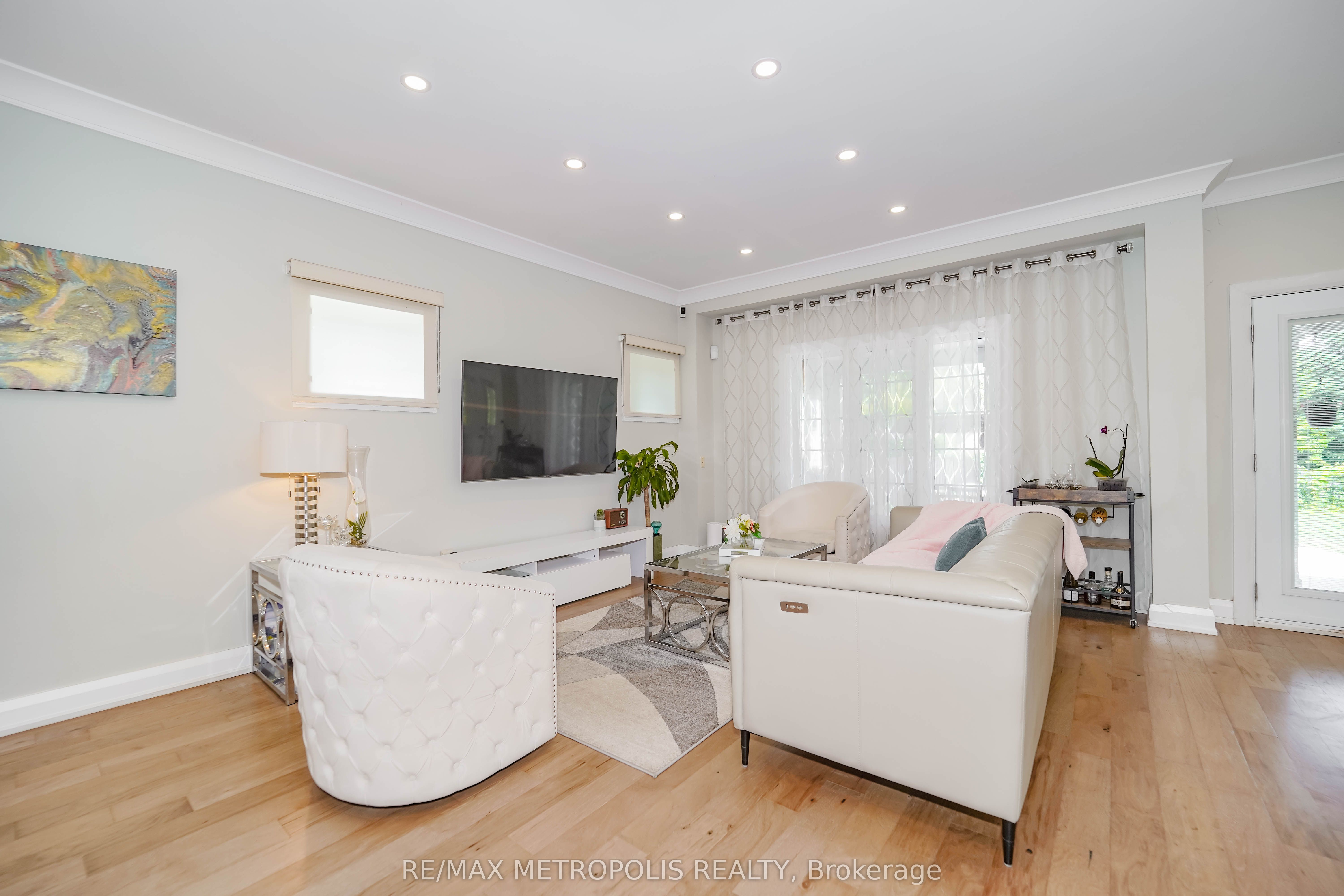 114 Selwyn Road Property Photo 19