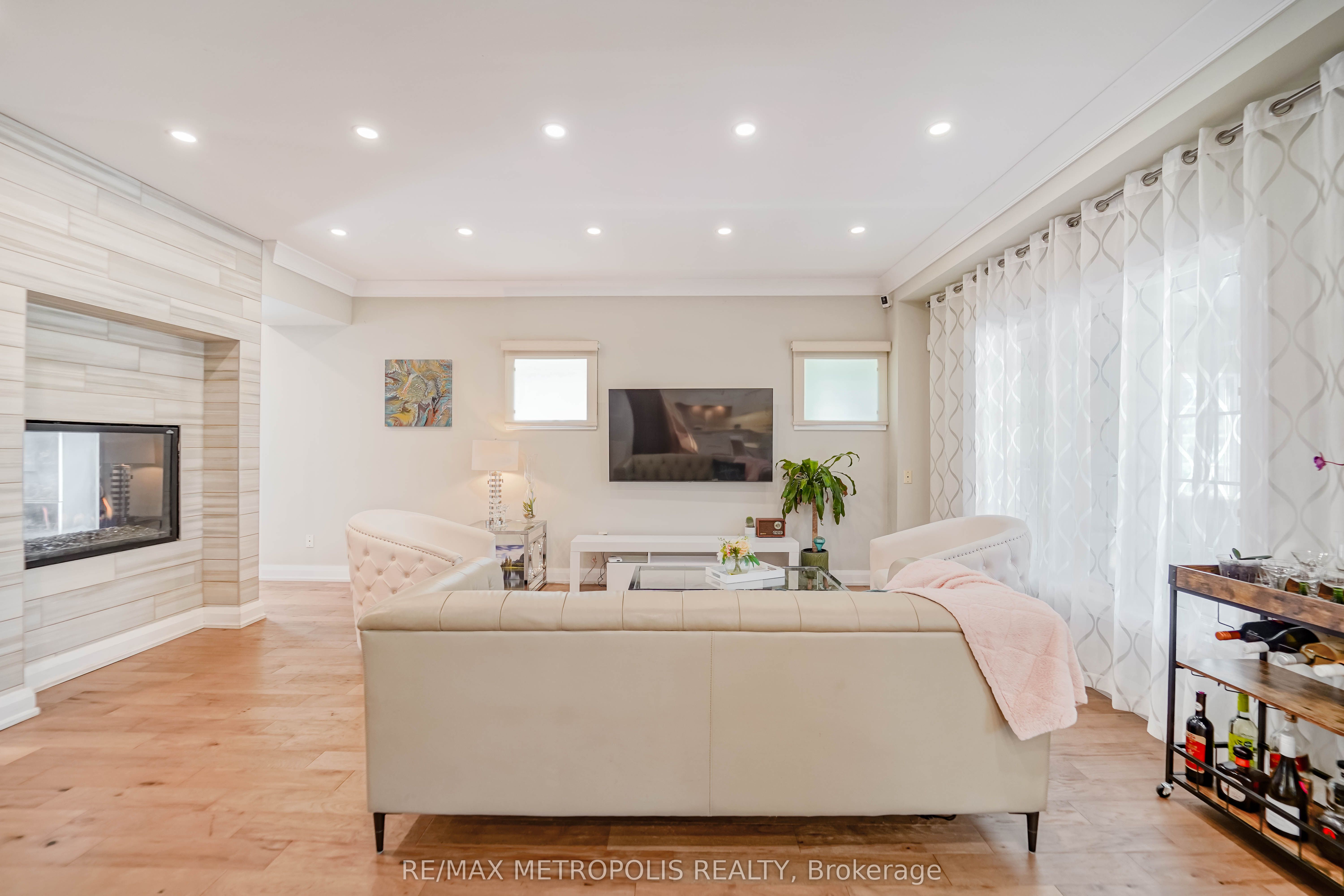 114 Selwyn Road Property Photo 23