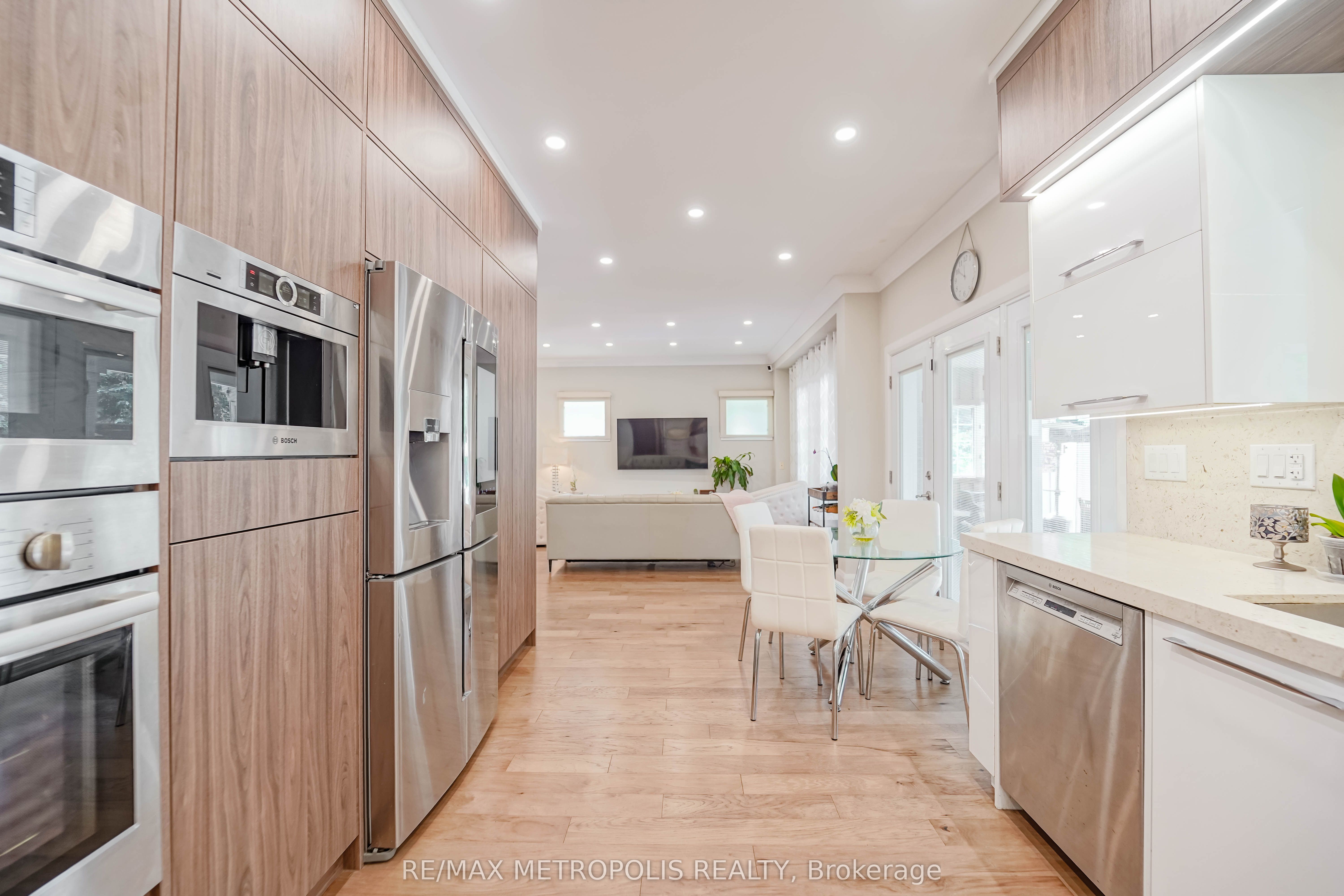 114 Selwyn Road Property Photo 26