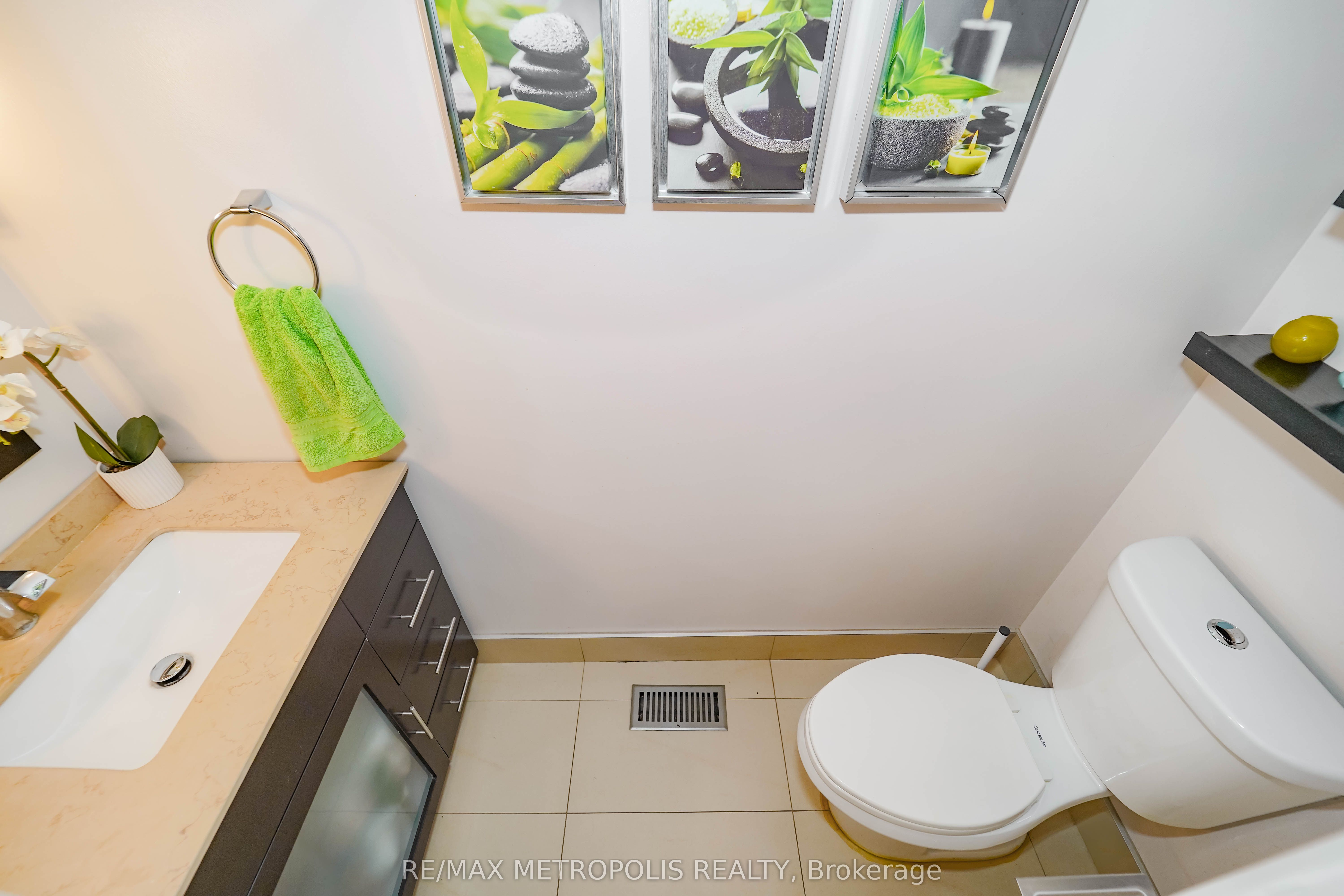 114 Selwyn Road Property Photo 44