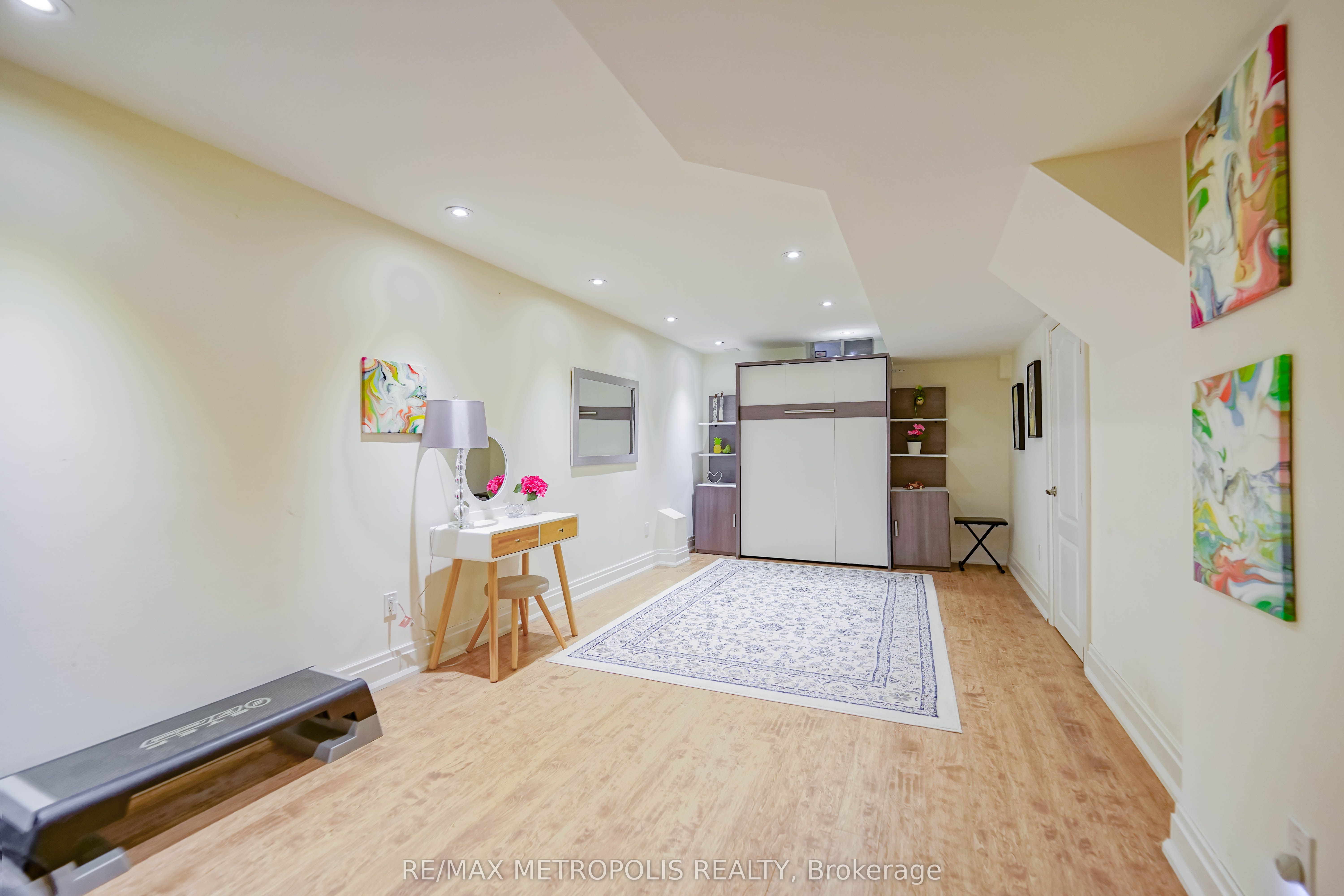 114 Selwyn Road Property Photo 48