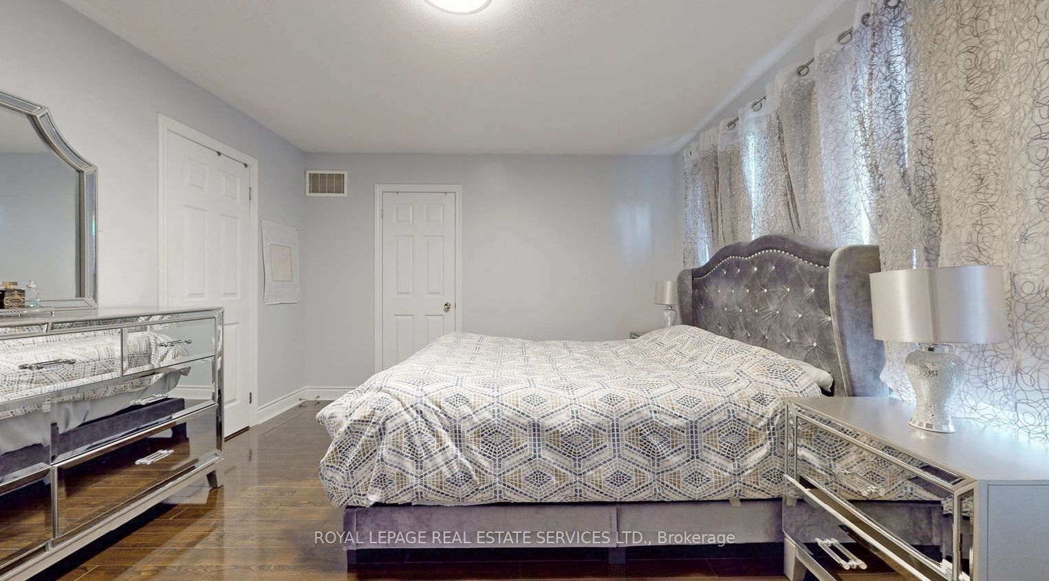 45 Mapleton Mills Drive S Property Photo 26