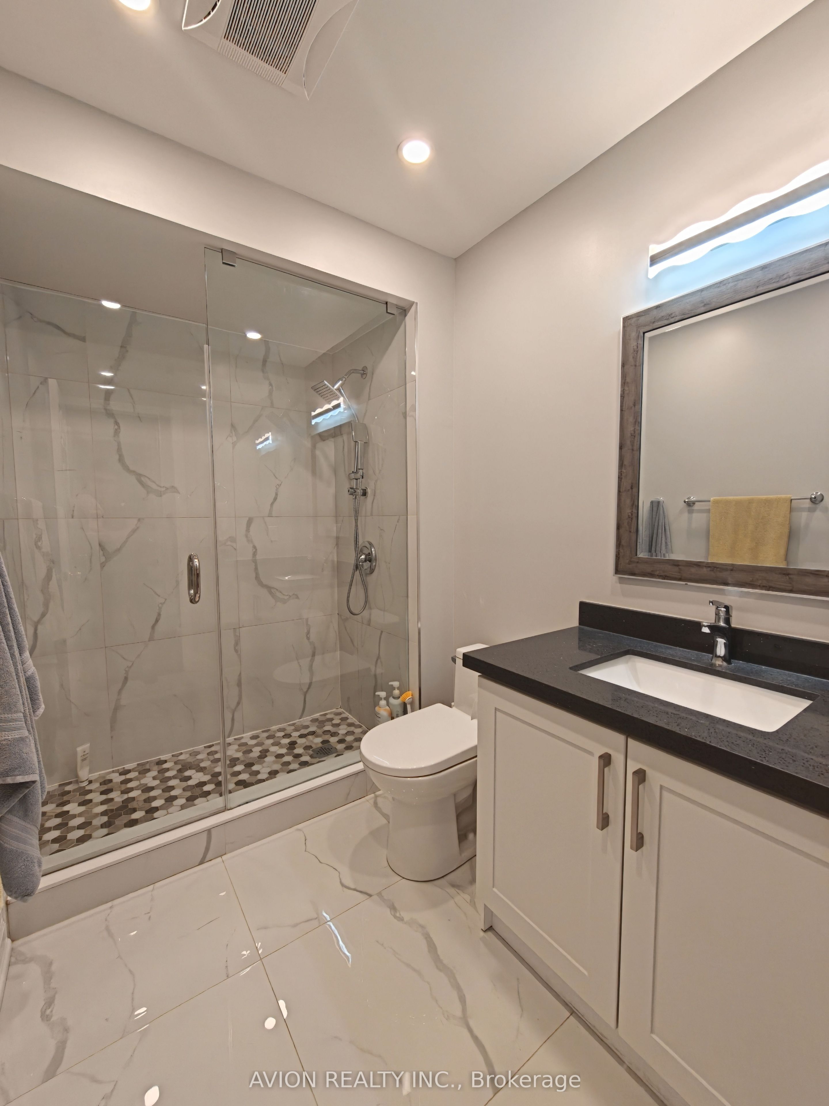 20 St Moritz Way 9 Property Photo 12