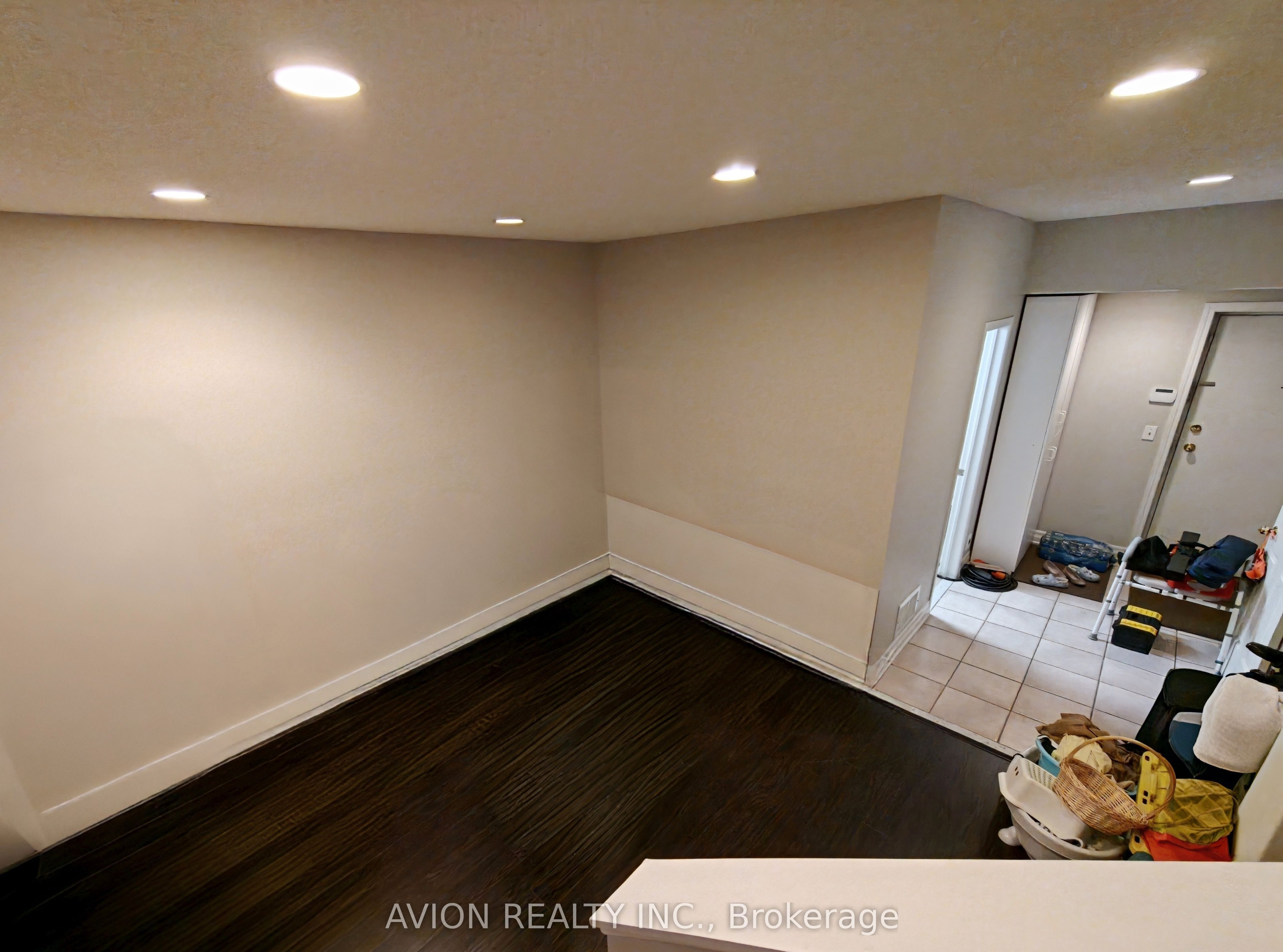 20 St Moritz Way 9 Property Photo 19
