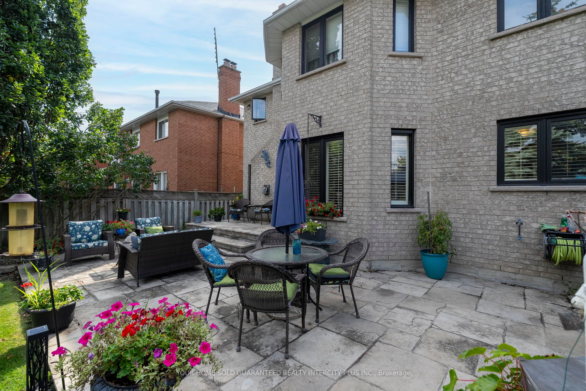 19 Mandolin Court Property Photo 37
