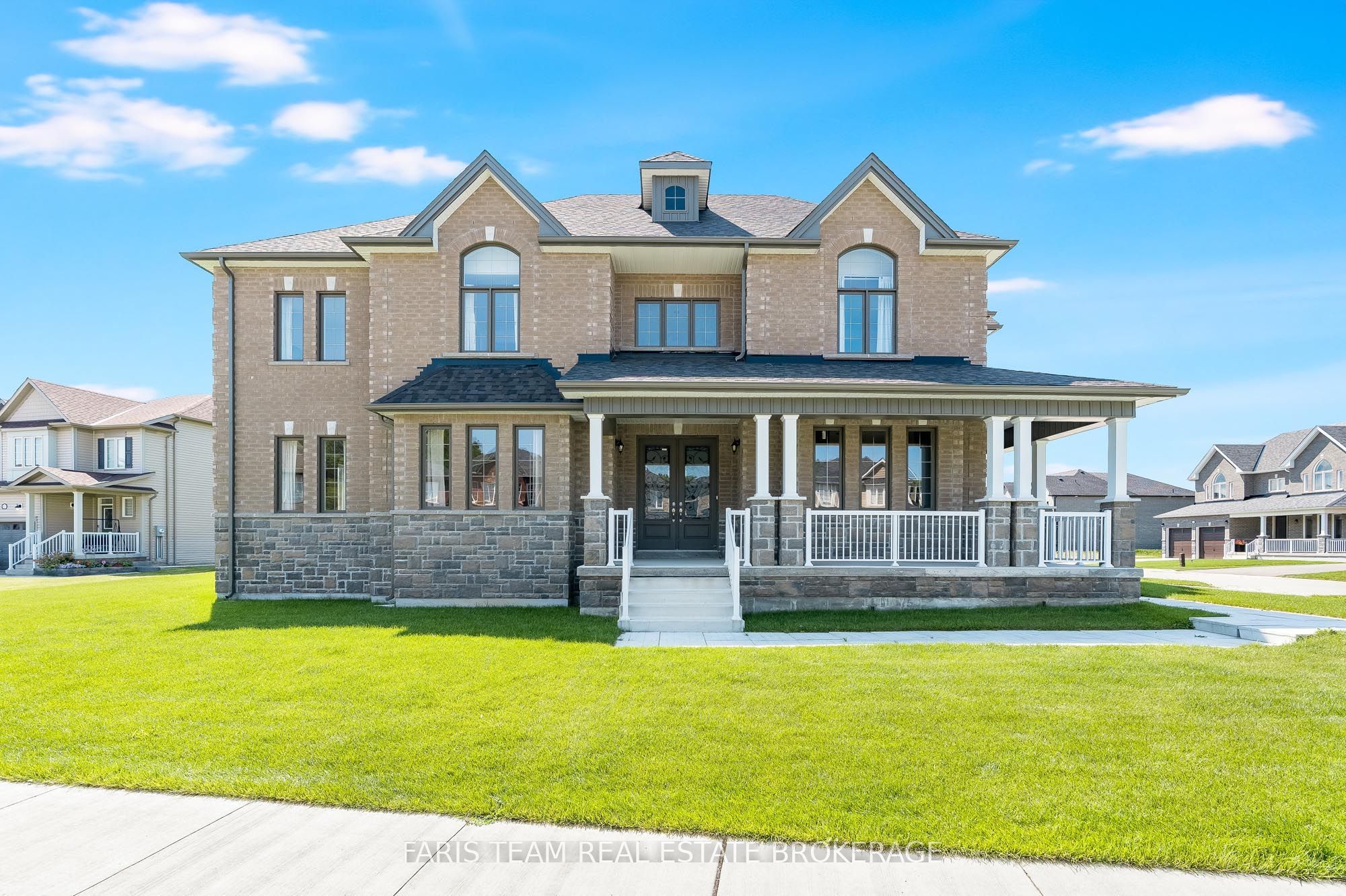 63 Wood Crescent Property Photo 1