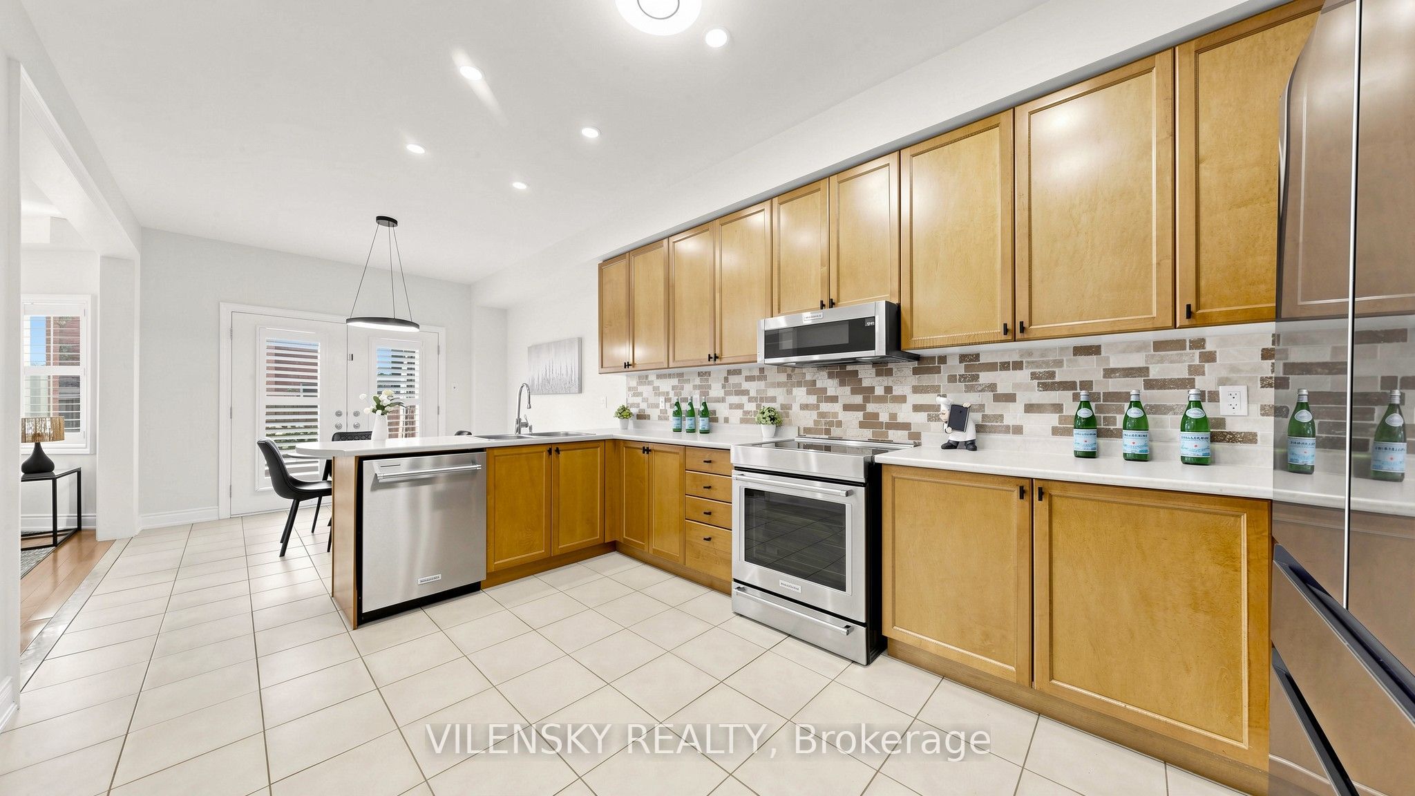 464 Apple Blossom Drive Property Photo 14
