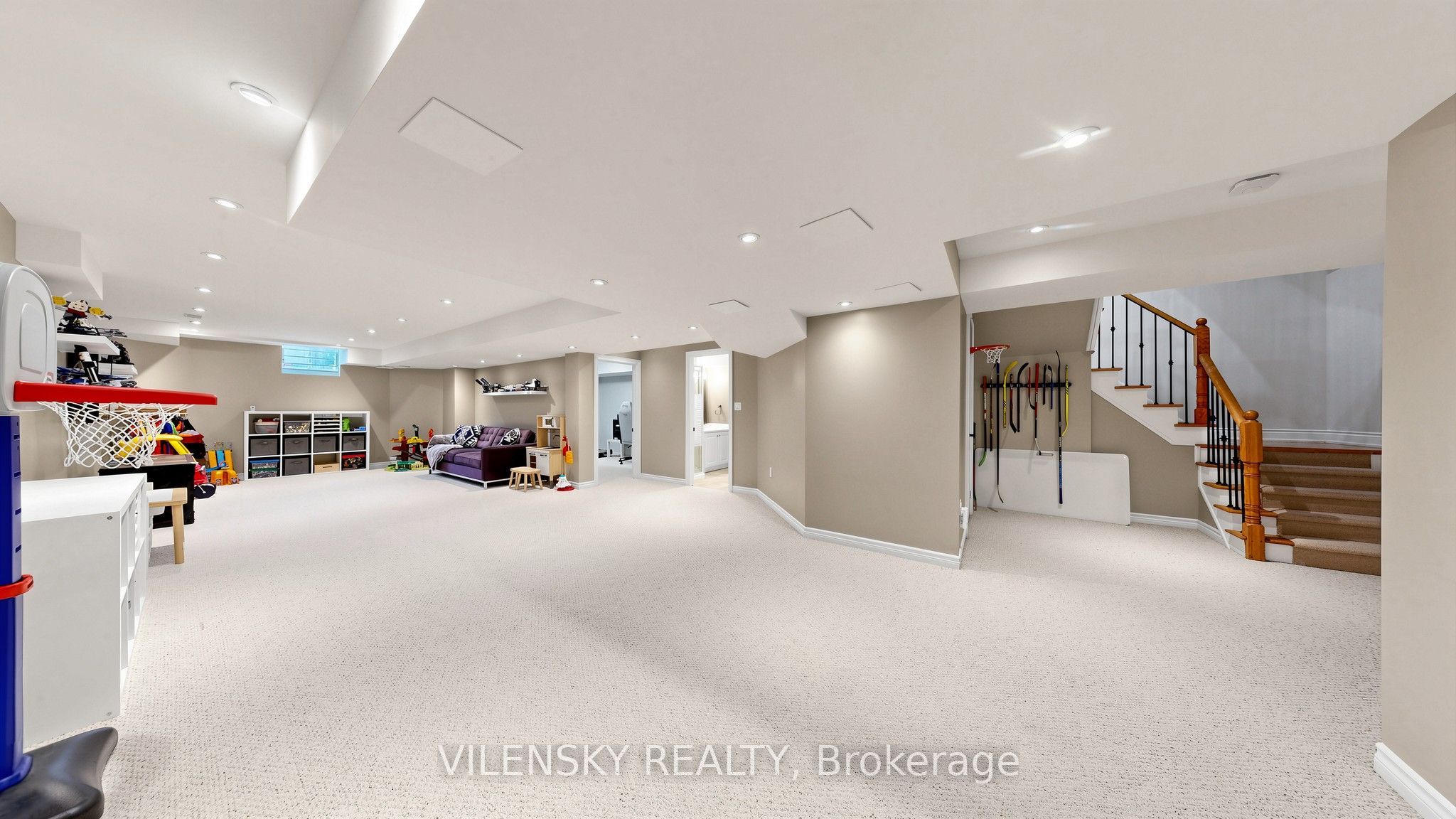 464 Apple Blossom Drive Property Photo 31