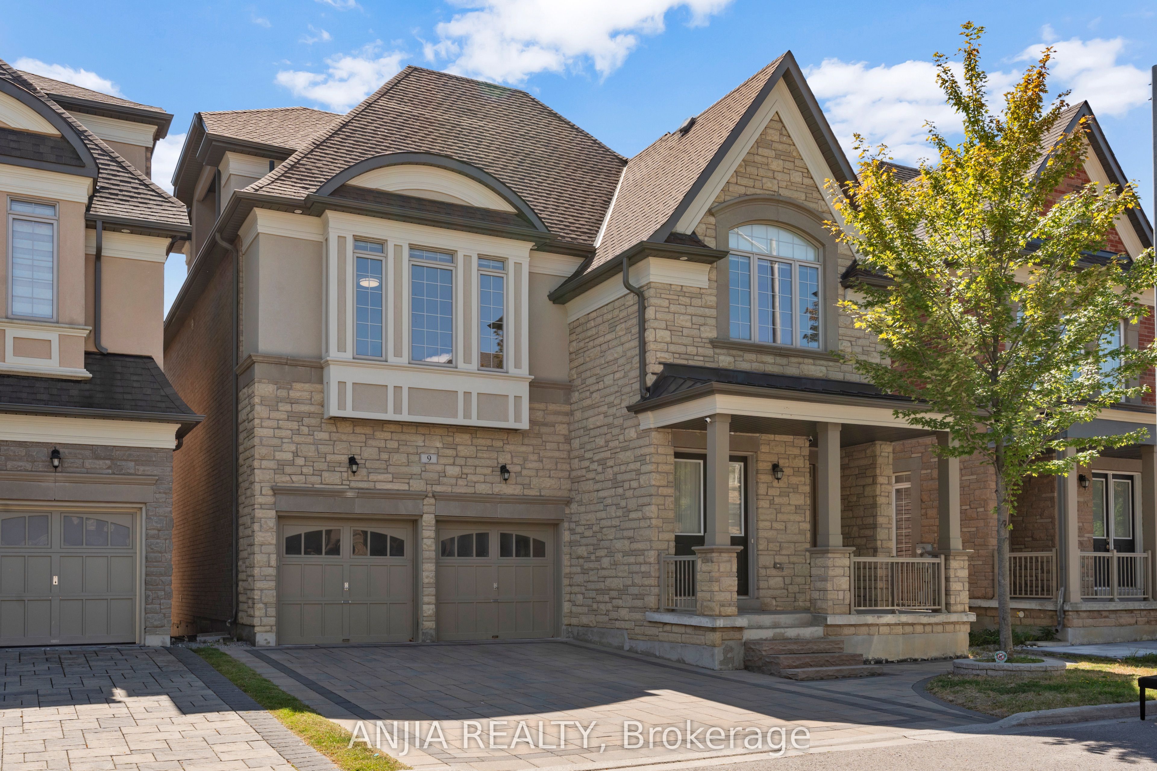 9 Mario Avenue Property Photo 1