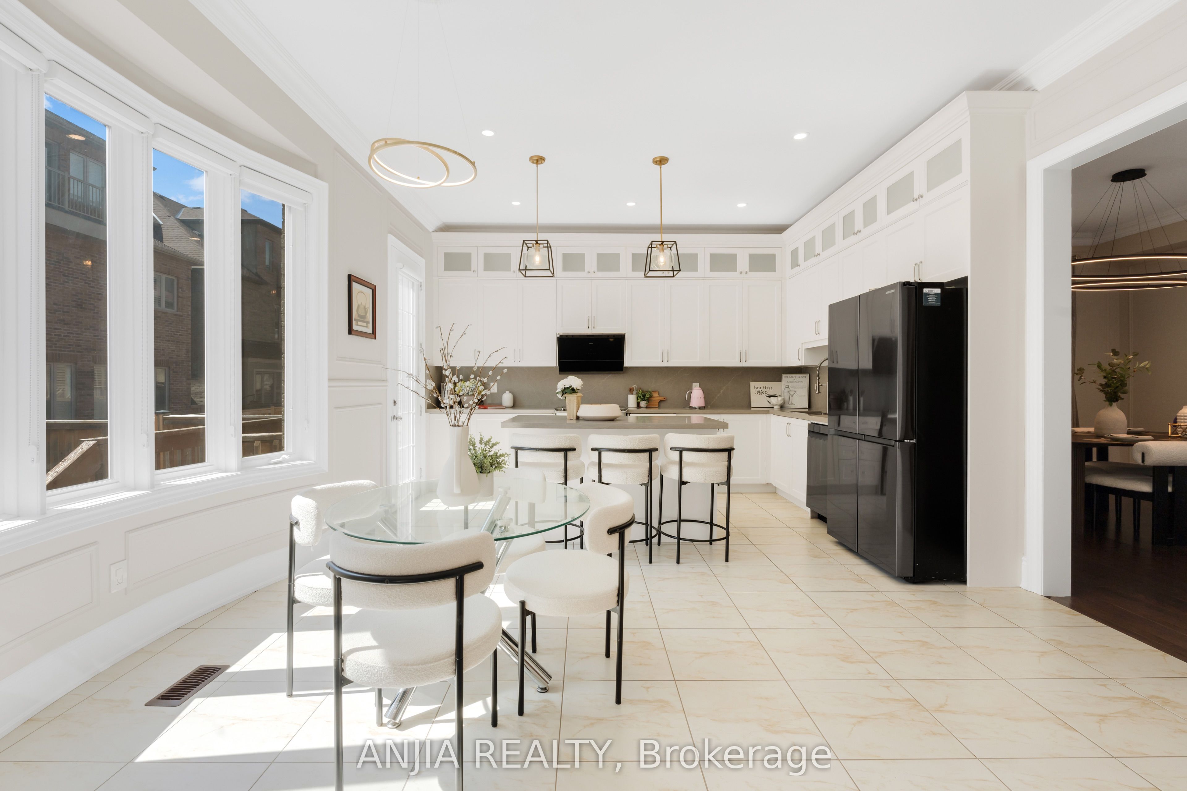 9 Mario Avenue Property Photo 9