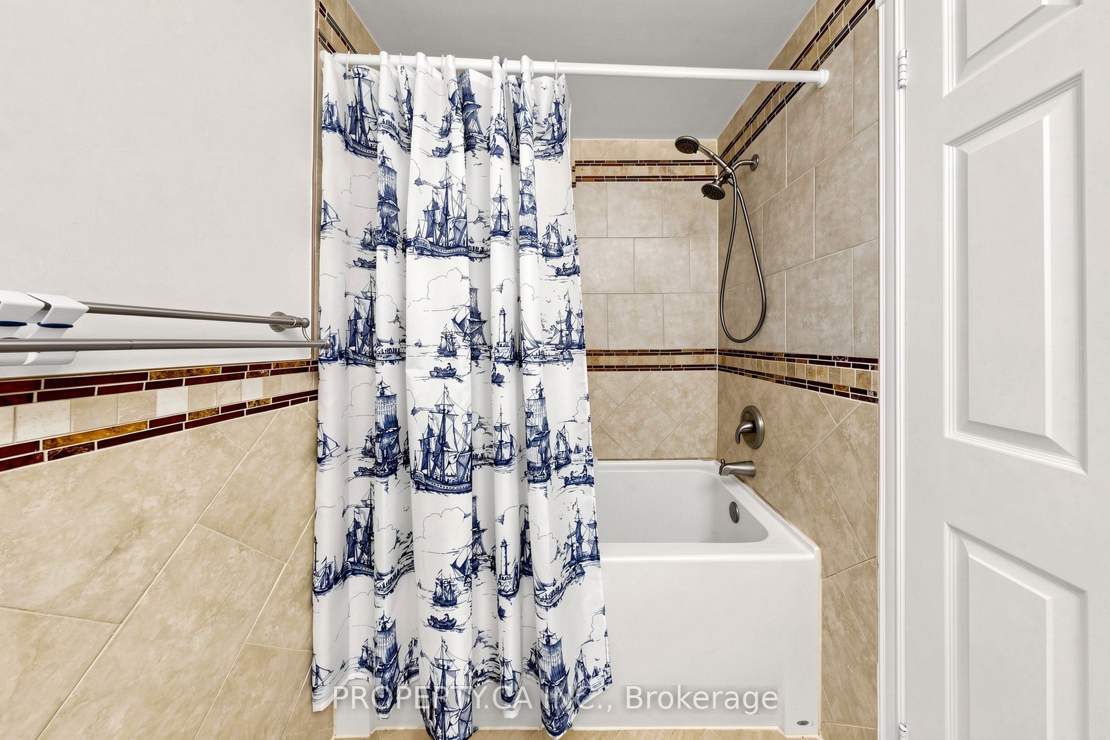 80 Peter Andrew Crescent Property Photo 28