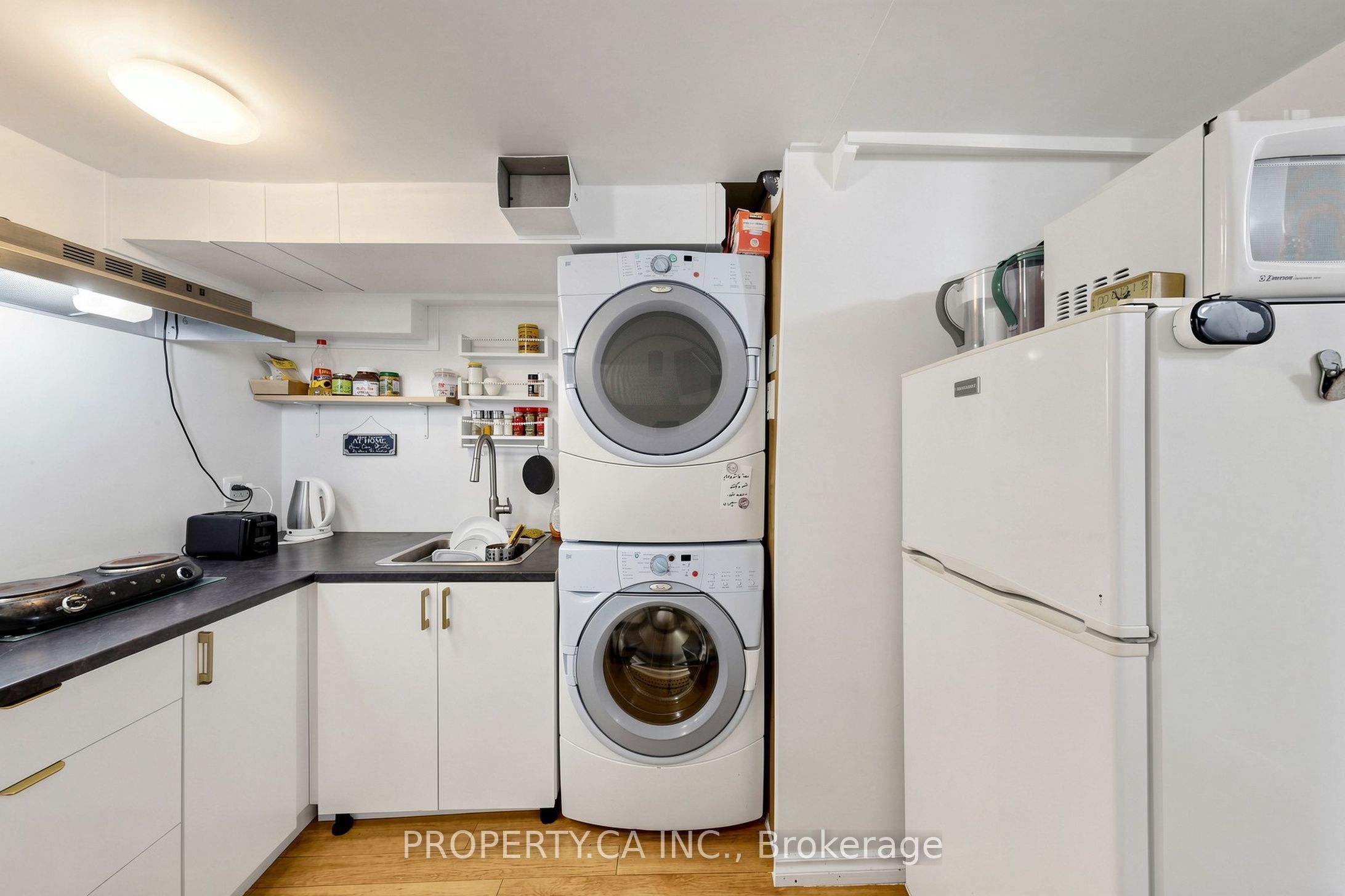80 Peter Andrew Crescent Property Photo 34