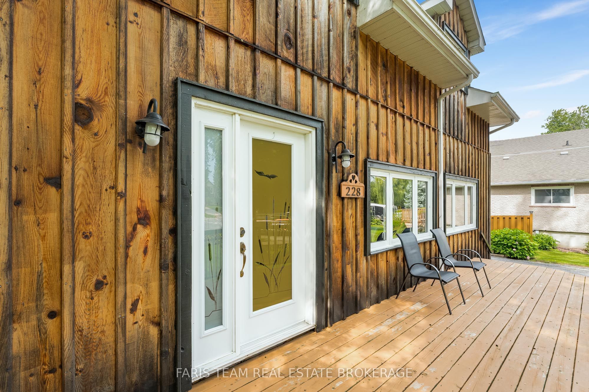 228 Bayshore Road Property Photo 3