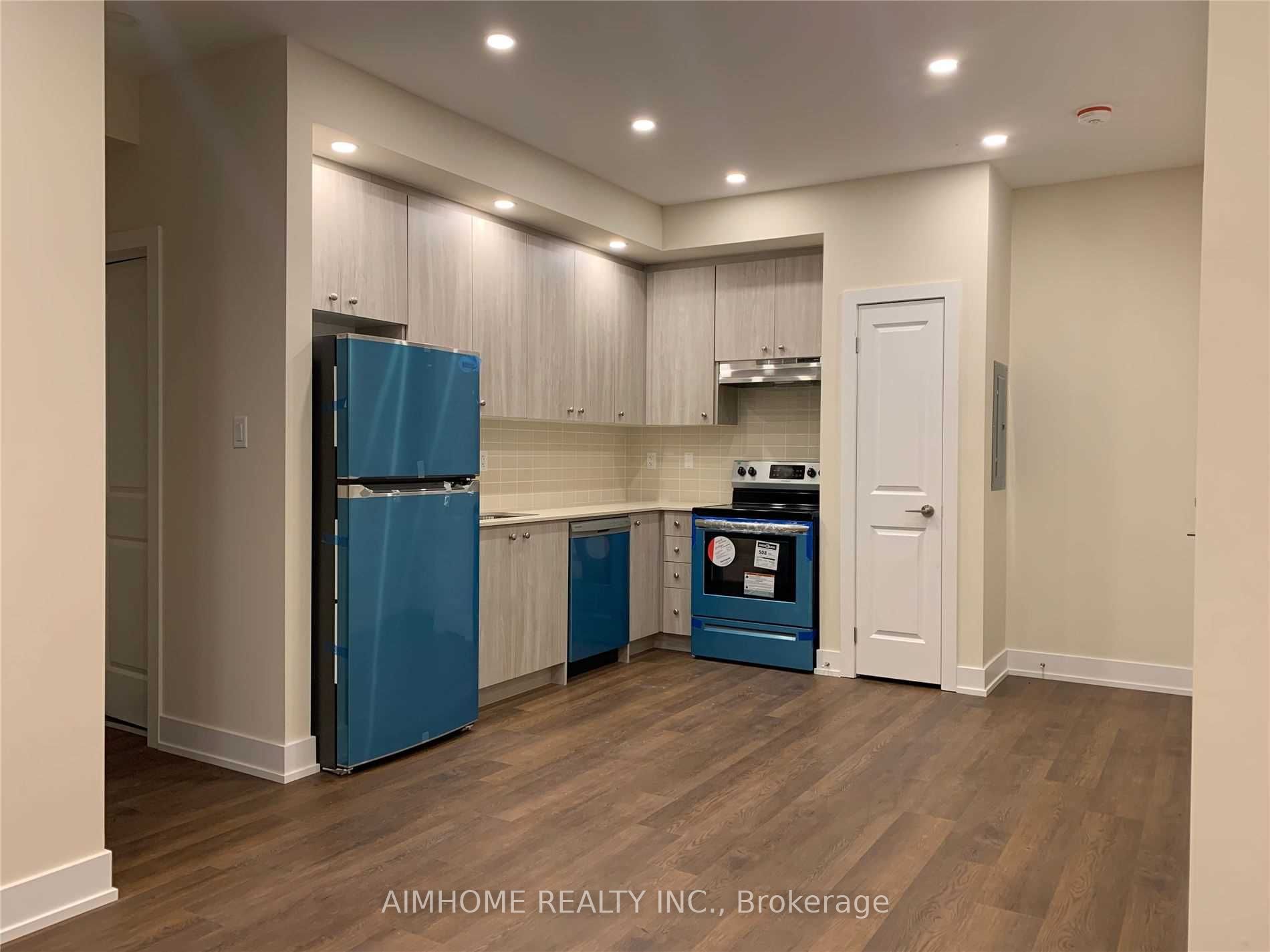 9 Phelps Lane 17 Property Photo 2
