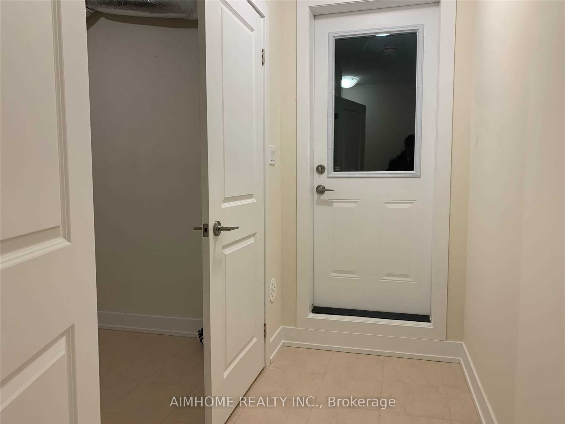 9 Phelps Lane 17 Property Photo 14